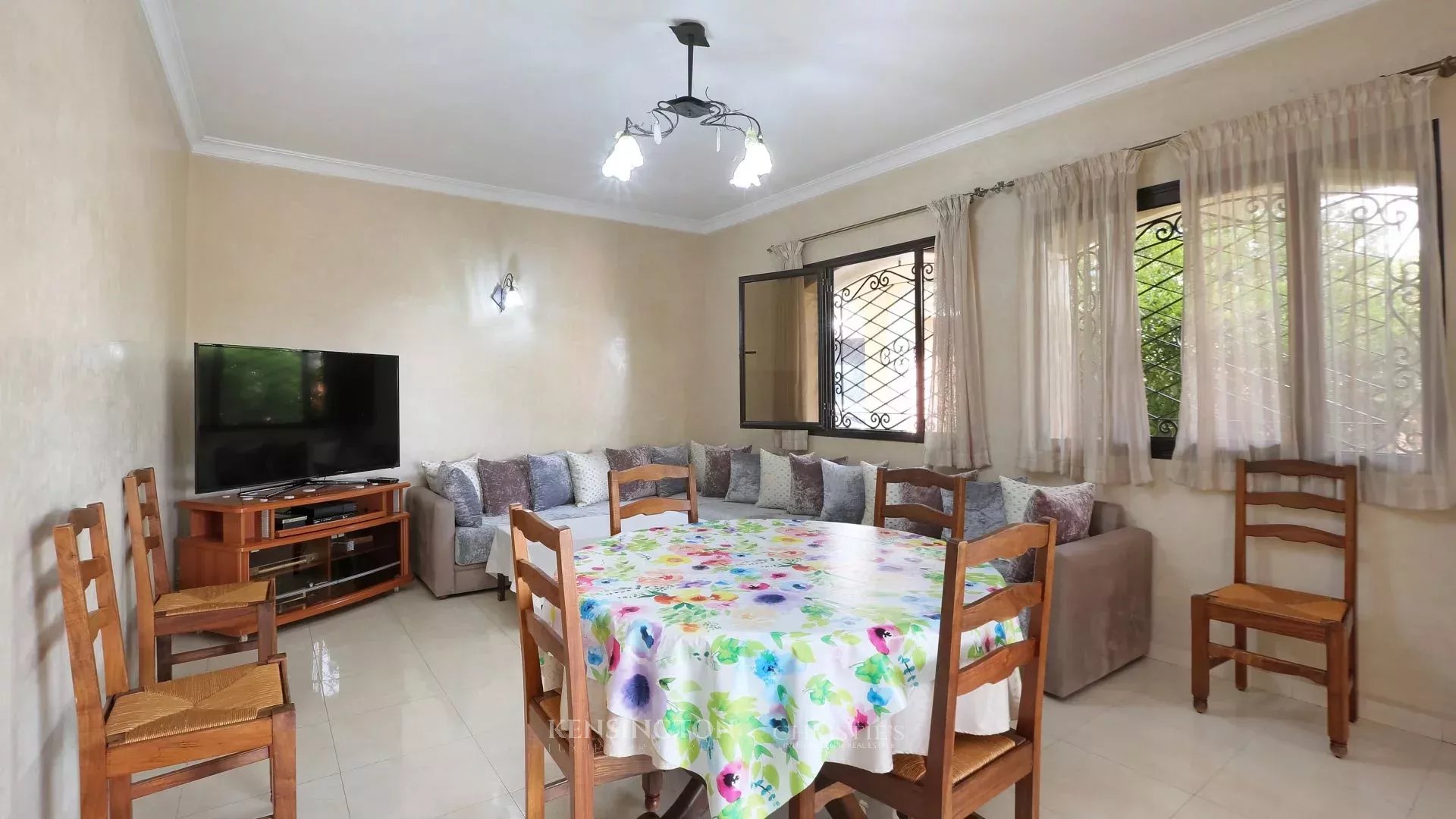 5 Bedroom Villa/Townhouse's Image 11