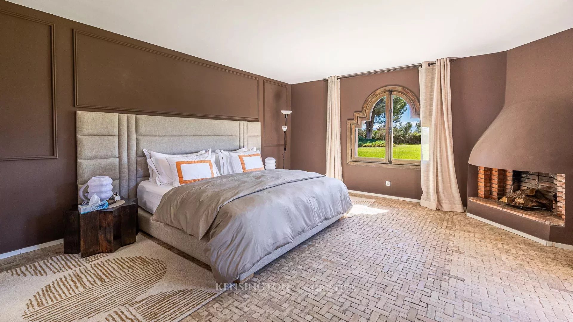 5 Bedroom Villa/Townhouse's Image 20