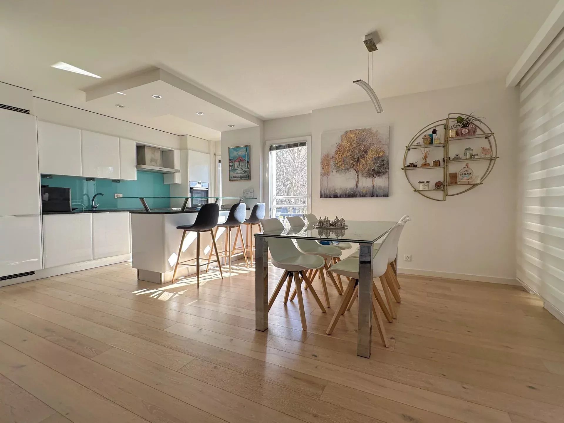 Situation optimale pour ce lumineux 4.5 pièces