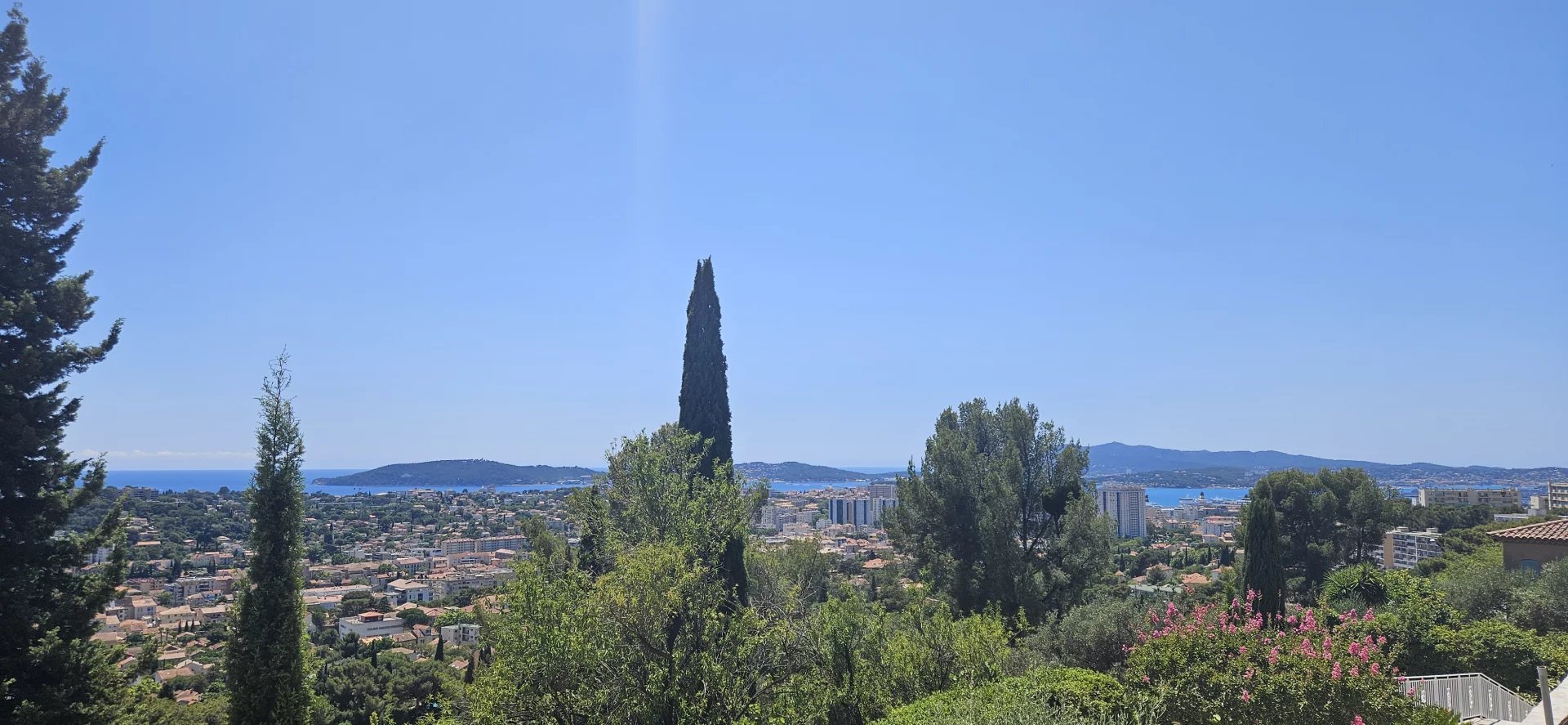 Achat Maison T7 à Toulon (83200) - 302m²