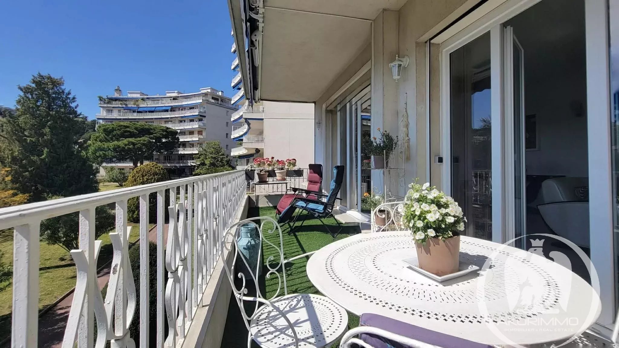 <span class='fw-semibold text-nowrap'>Apartamento</span>  - <span class='text-nowrap'>4 piezas</span>  - <span class='text-nowrap'>108.1 m²</span> - <span class='text-nowrap'> &lt