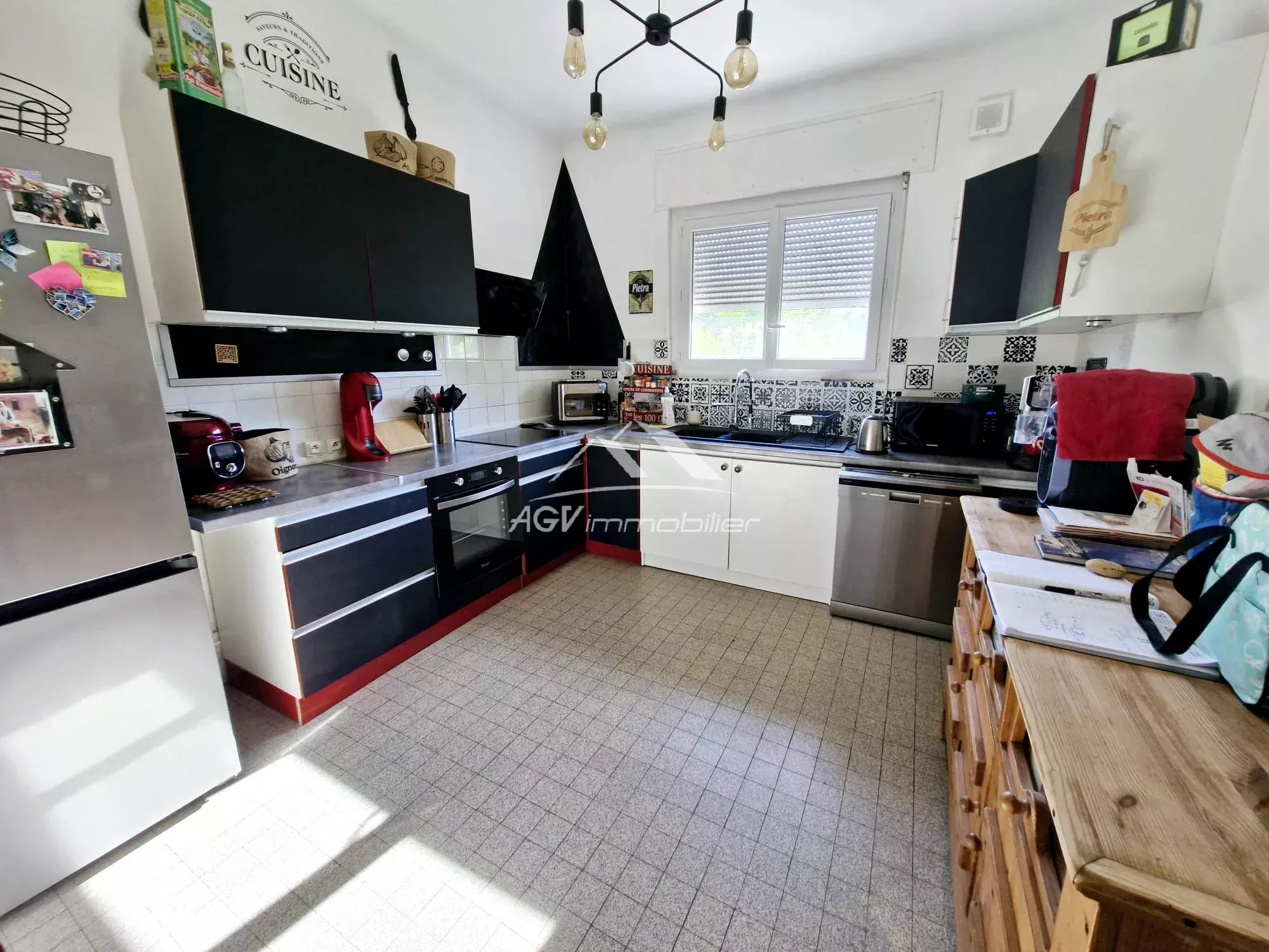 A Salindres, maison environ 159 m² sur 771 m² de terrain