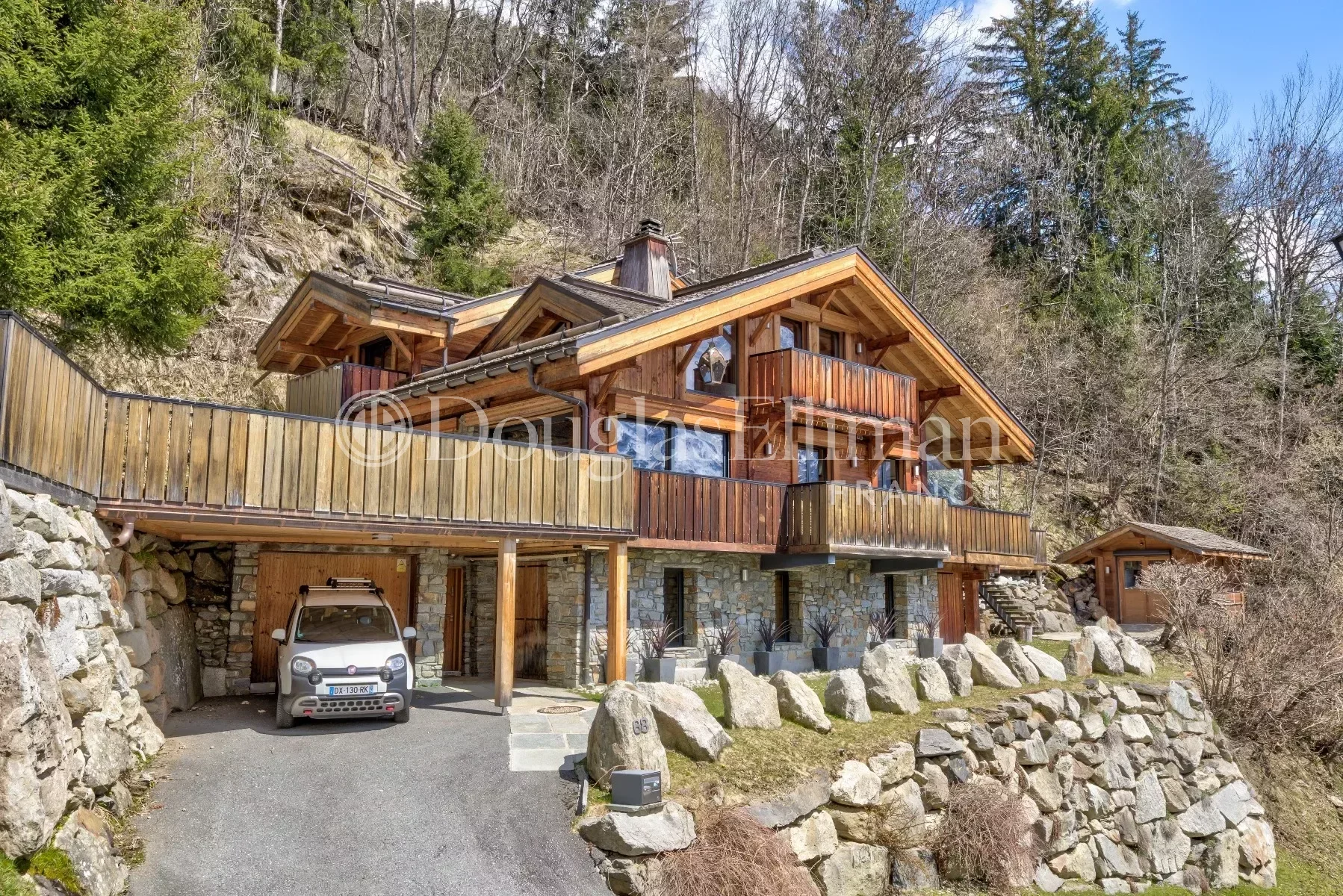 LES HOUCHES – Chalet 5 chambres, vue imprenable. - Image nᵒ2