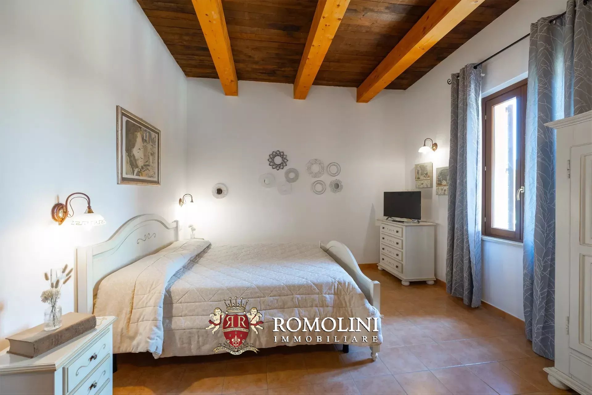 35 Bedroom Villa/Townhouse's Image 60