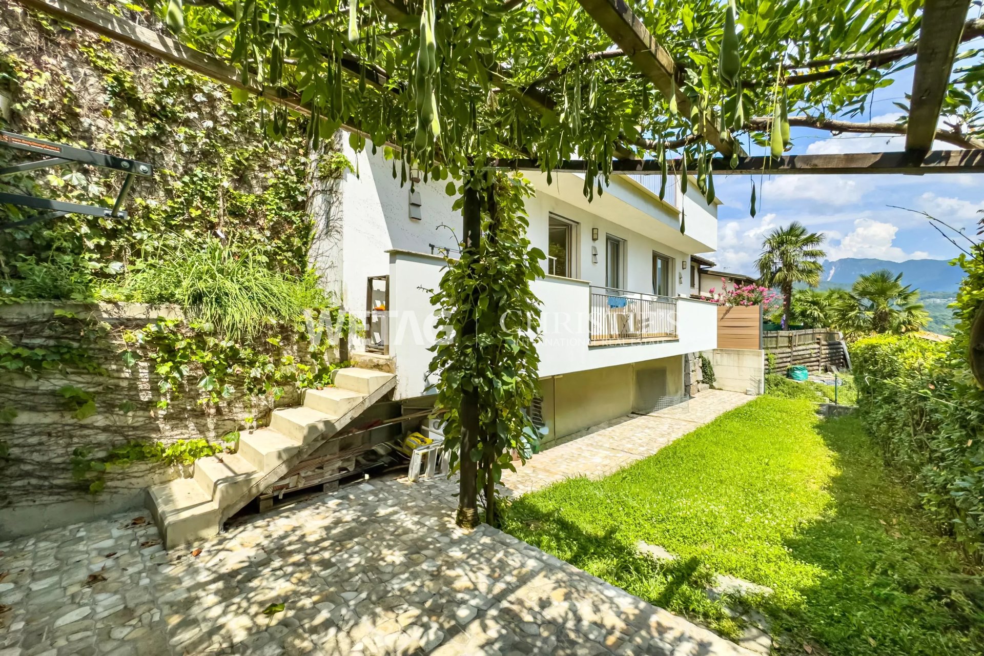 3 Bedroom Villa/Townhouse's Image 9