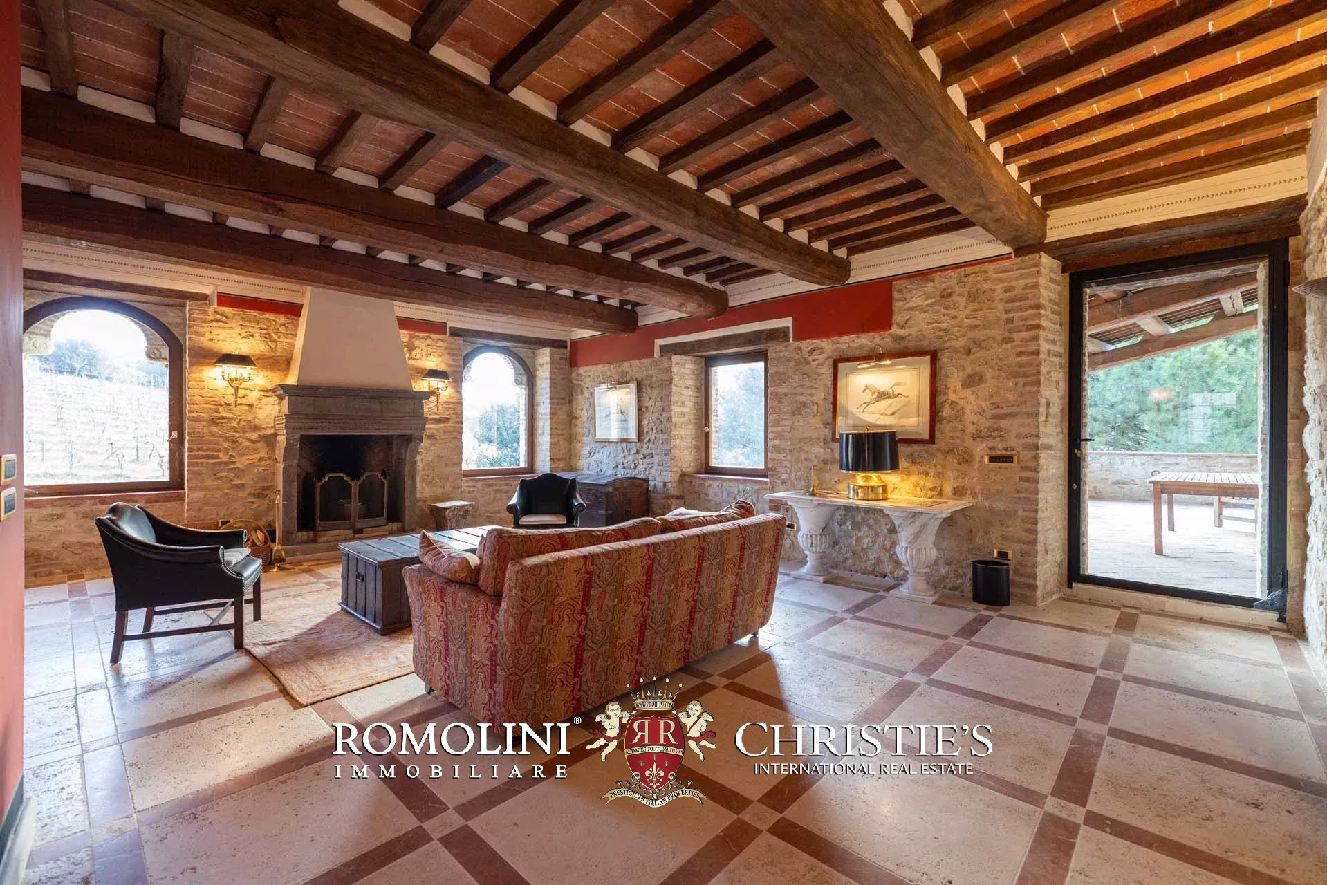 10 Bedroom Villa/Townhouse's Image 73