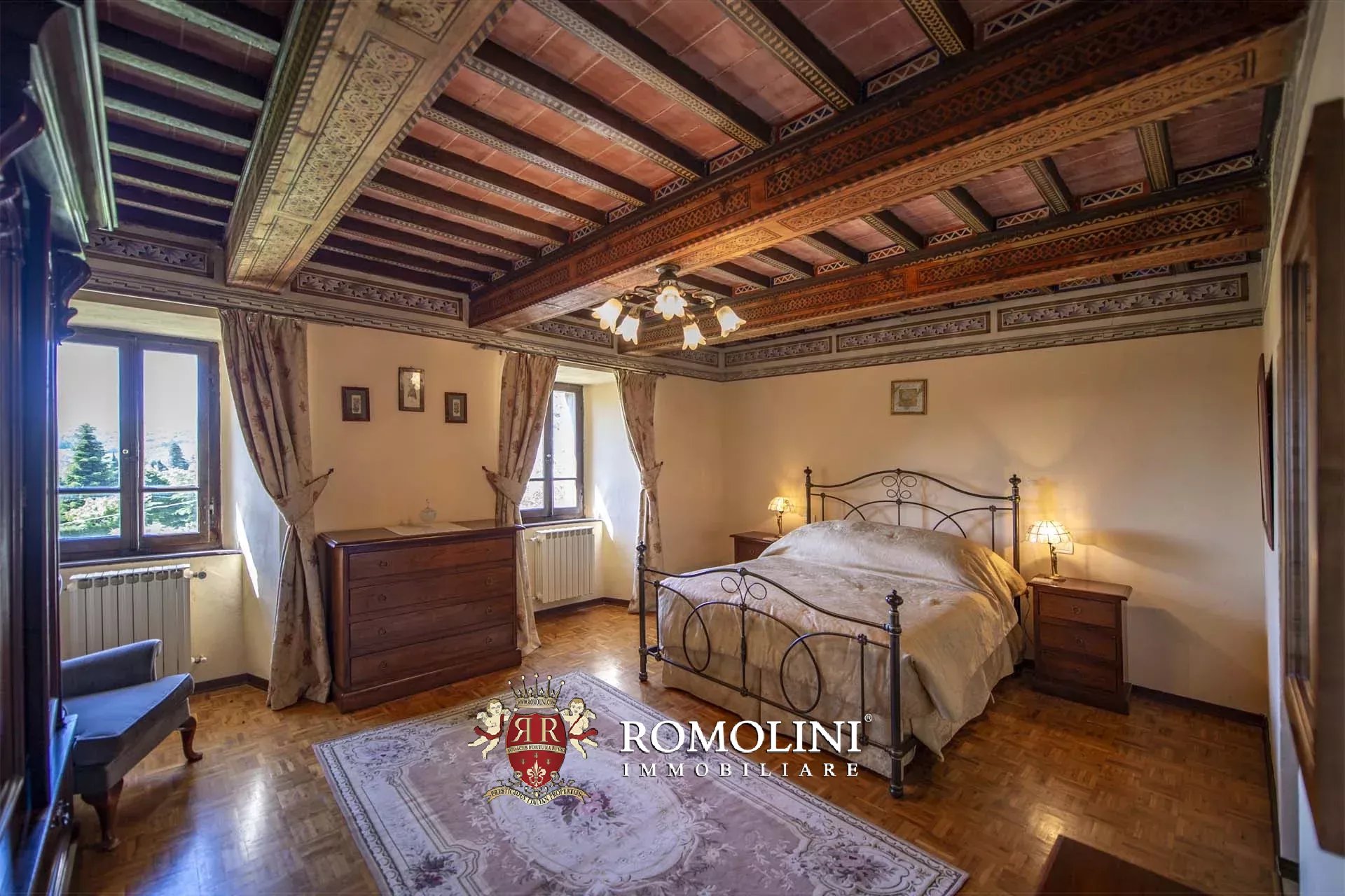 10 Bedroom Villa/Townhouse's Image 60