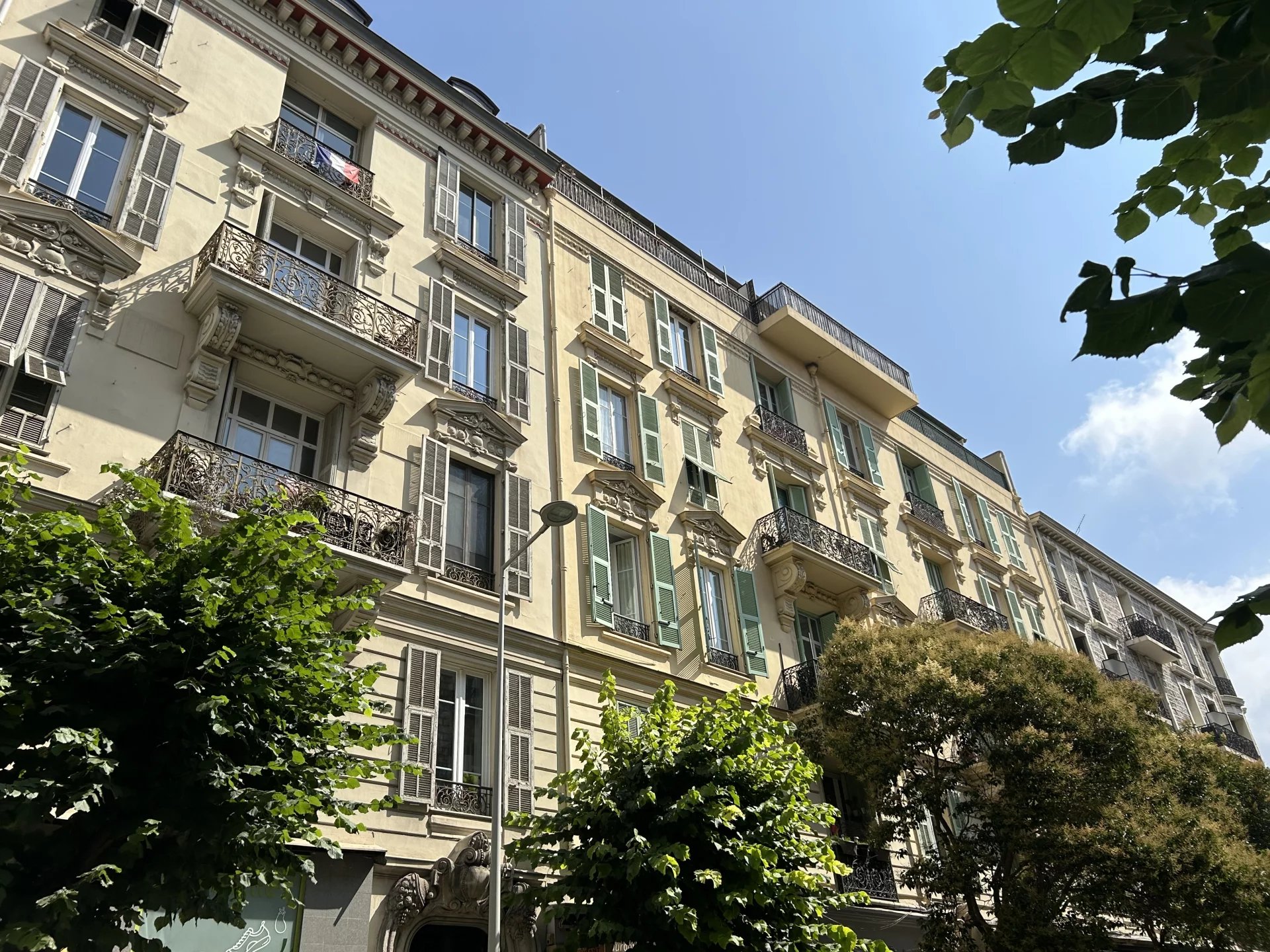 Sale Apartment - Nice Libération