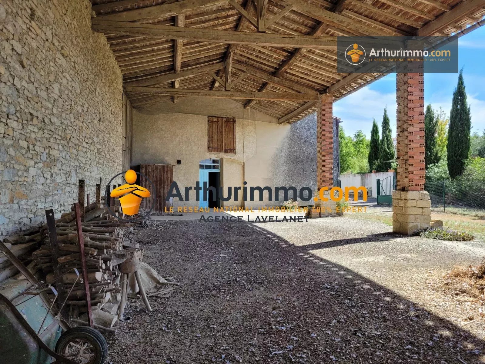 Agence immobilière de 