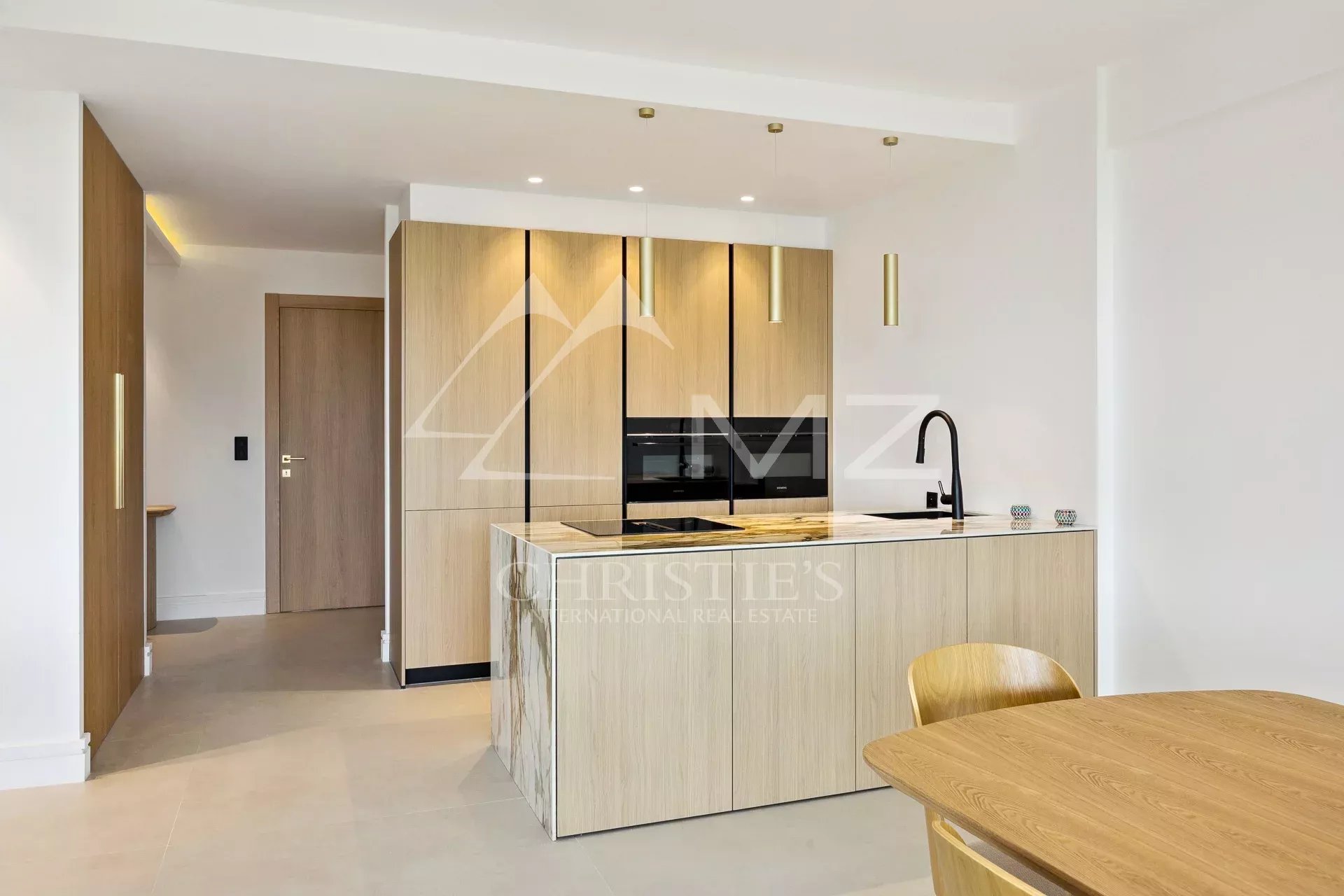 2 Bedroom Apartment/Flat's Image 16