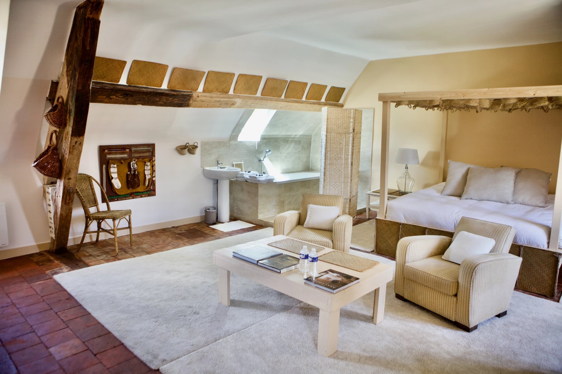22 Bedroom Villa/Townhouse's Image 8