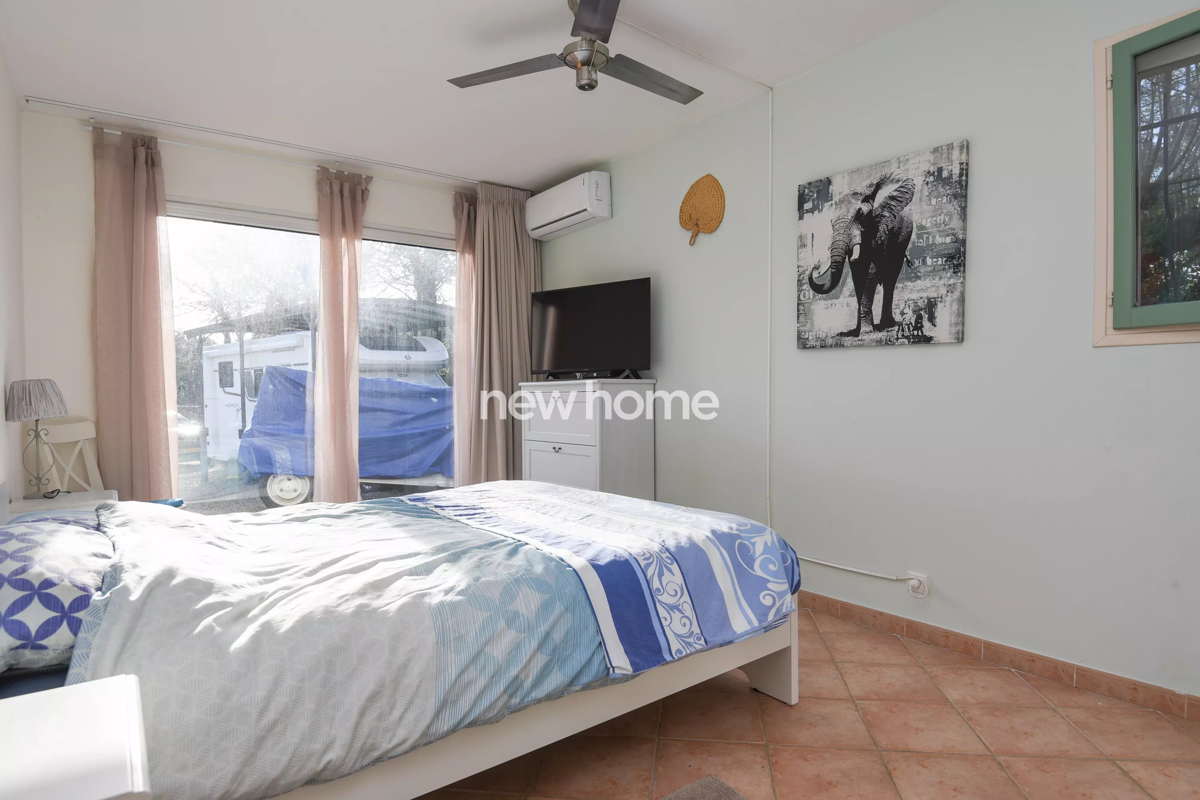 Villa avec piscine et une belle vue