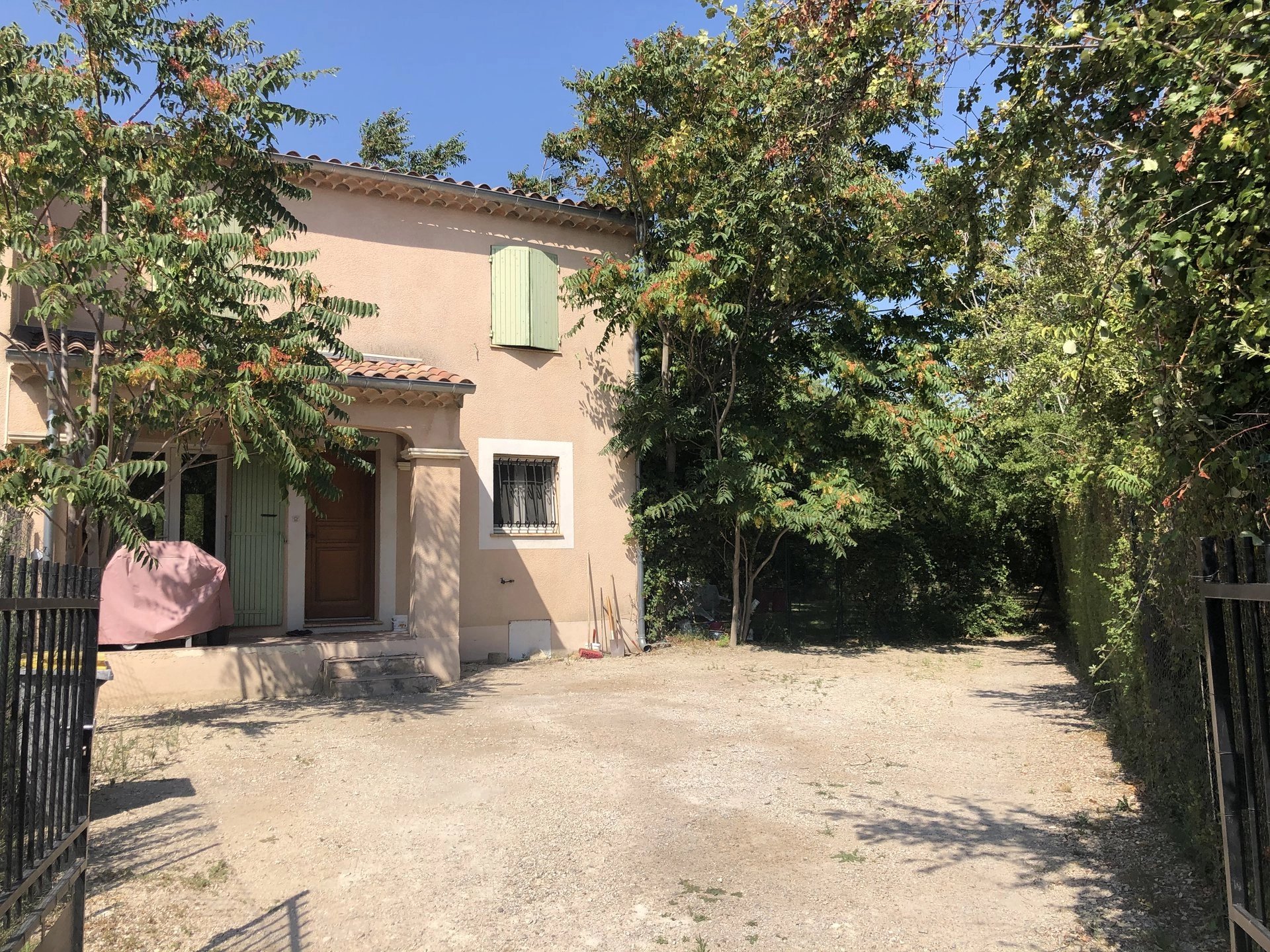 Agence immobilière de 