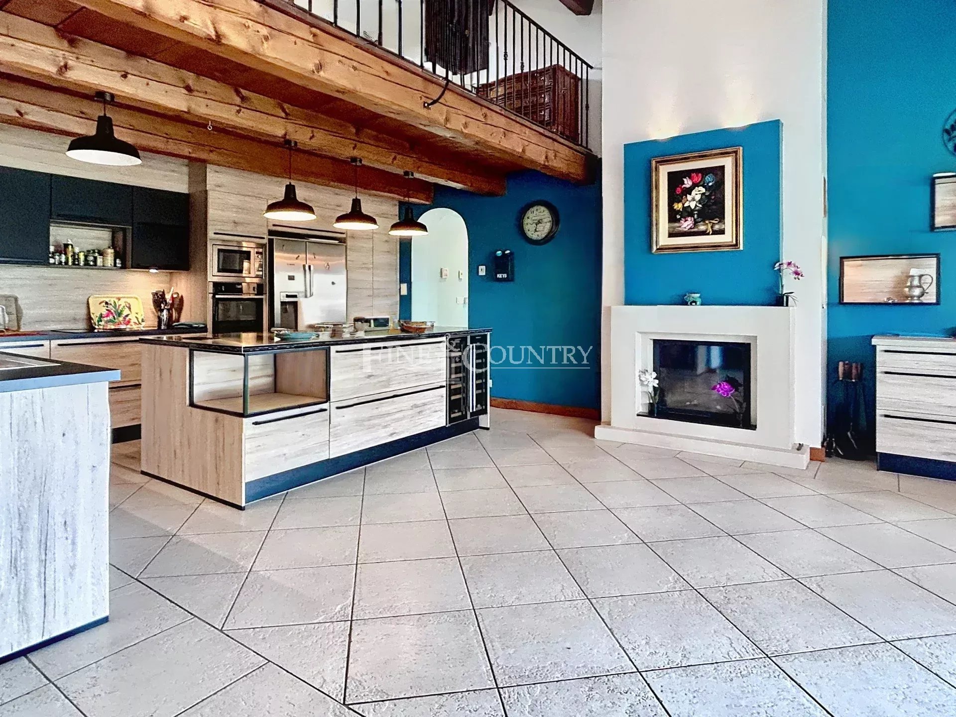 Photo of Villa for sale in Saint Cezaire sur Siagne with swimming pool