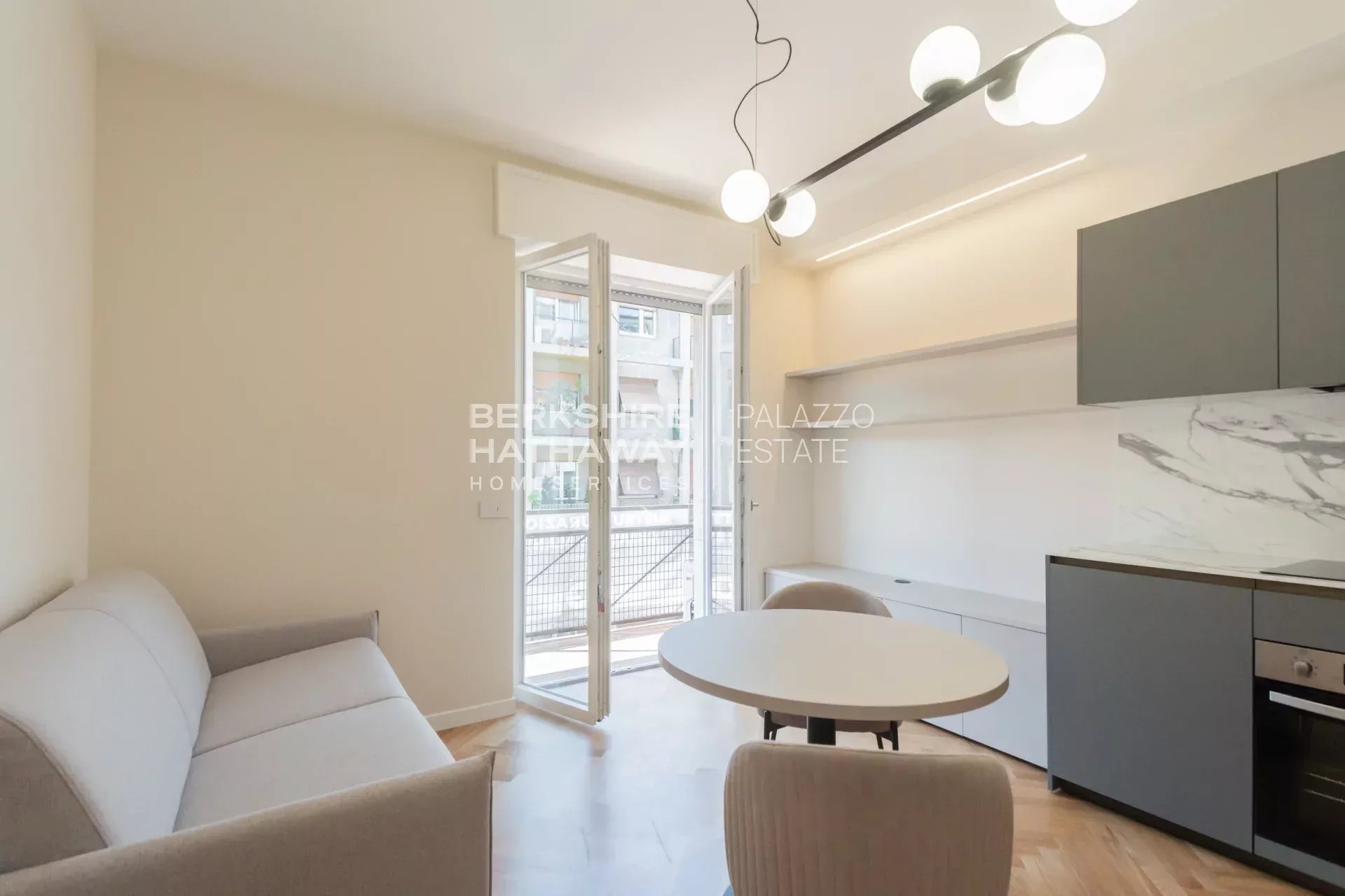 Apartment in Como - Image 5