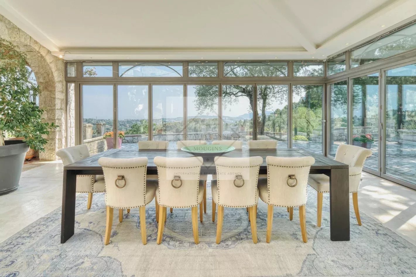 Villa Provençale avec piscine et court de tennis, à pied du village de Mougins — photo 26