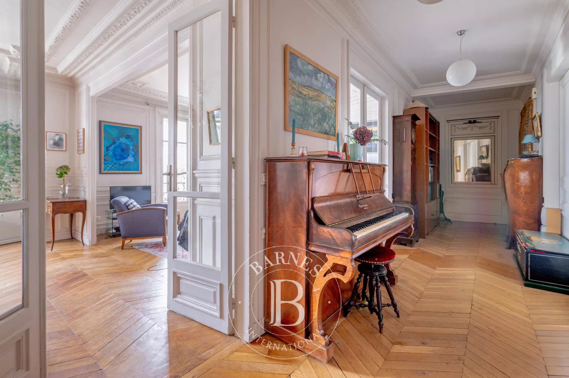 Paris  - Apartment 3 Bedrooms - picture 17