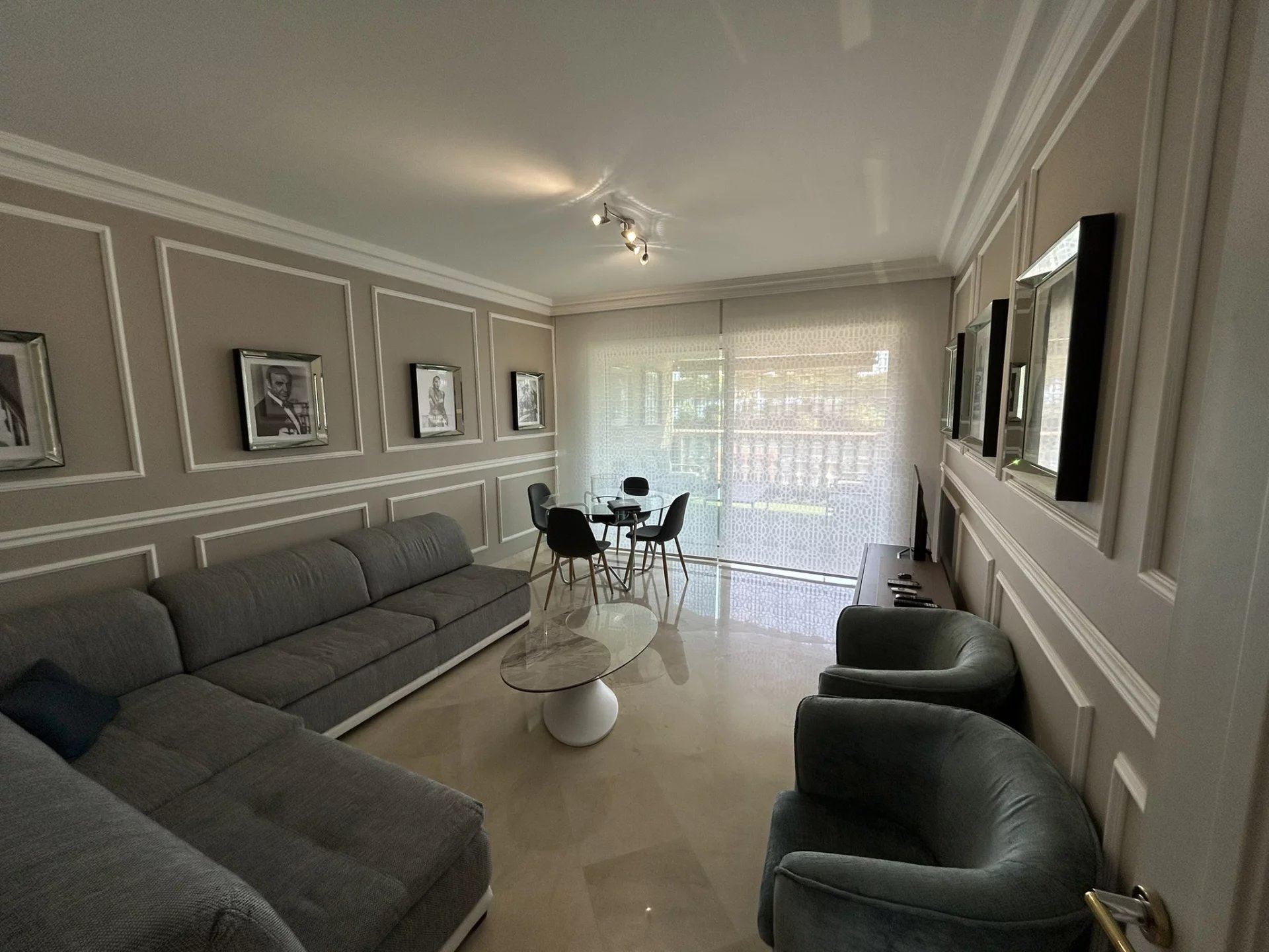Appartement - Golf-Juan - Bord de mer - Photo 4