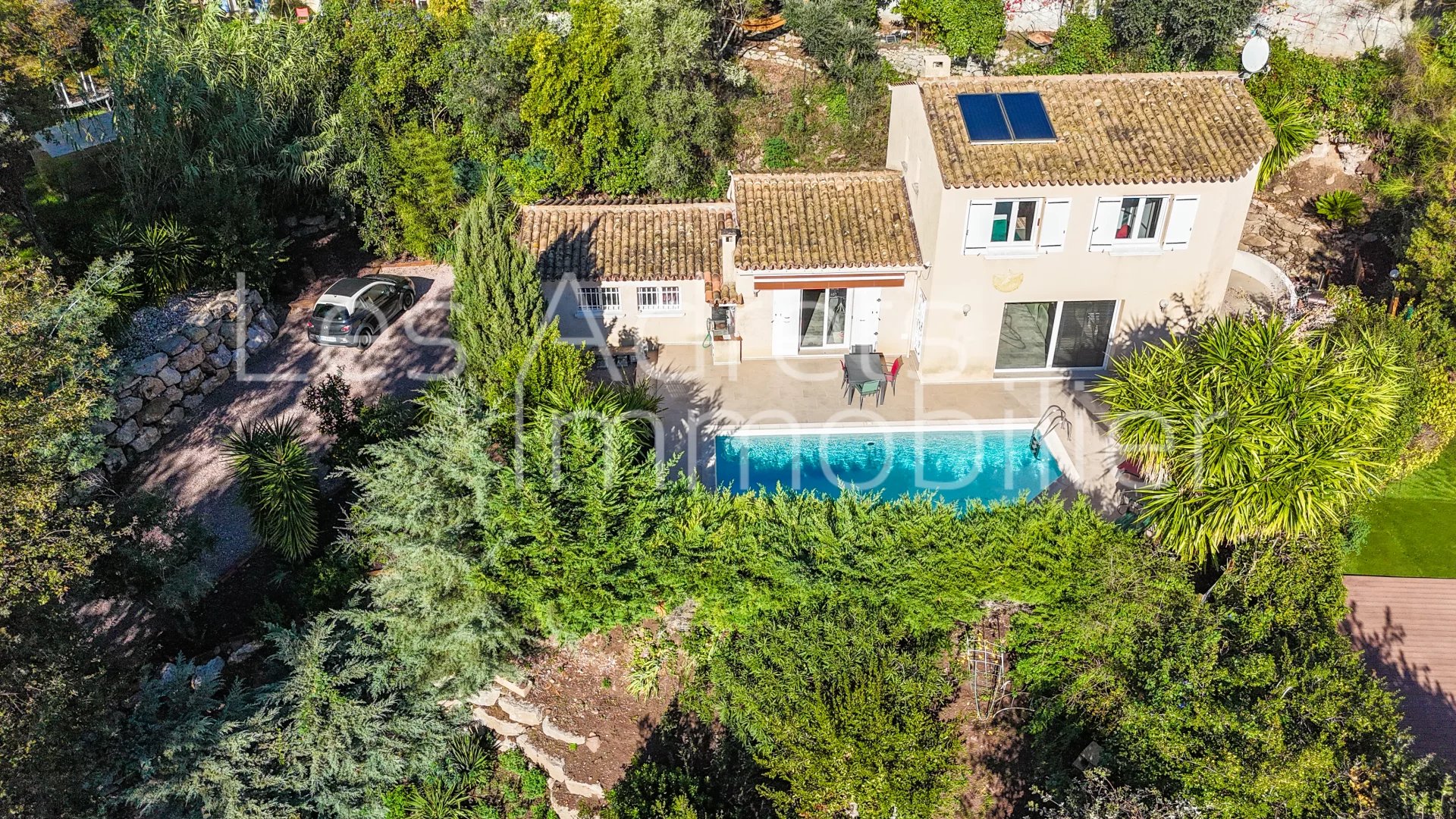 Agence immobilière de 