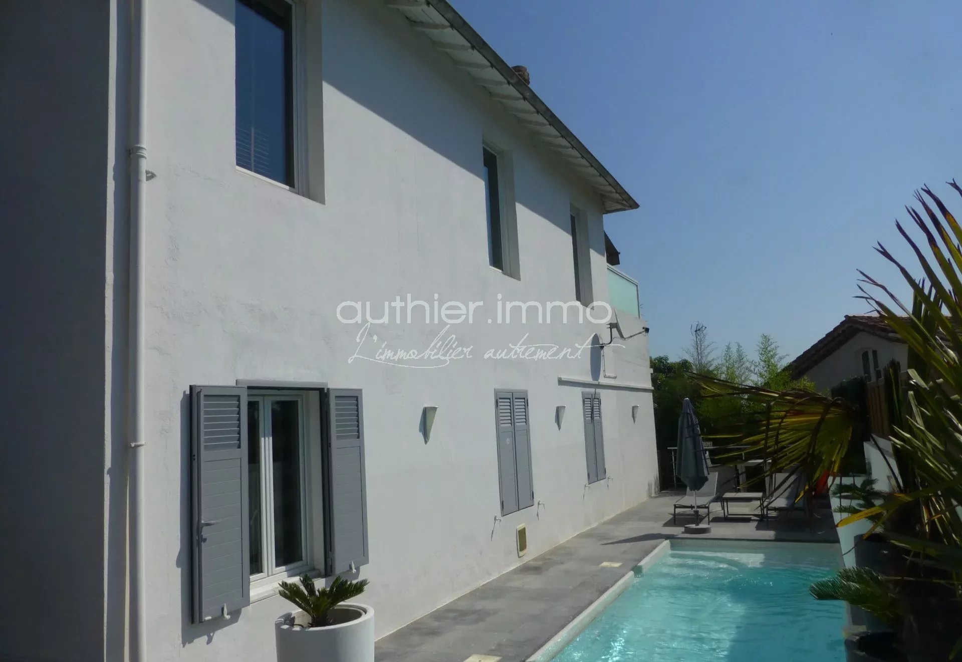 Agence immobilière de 