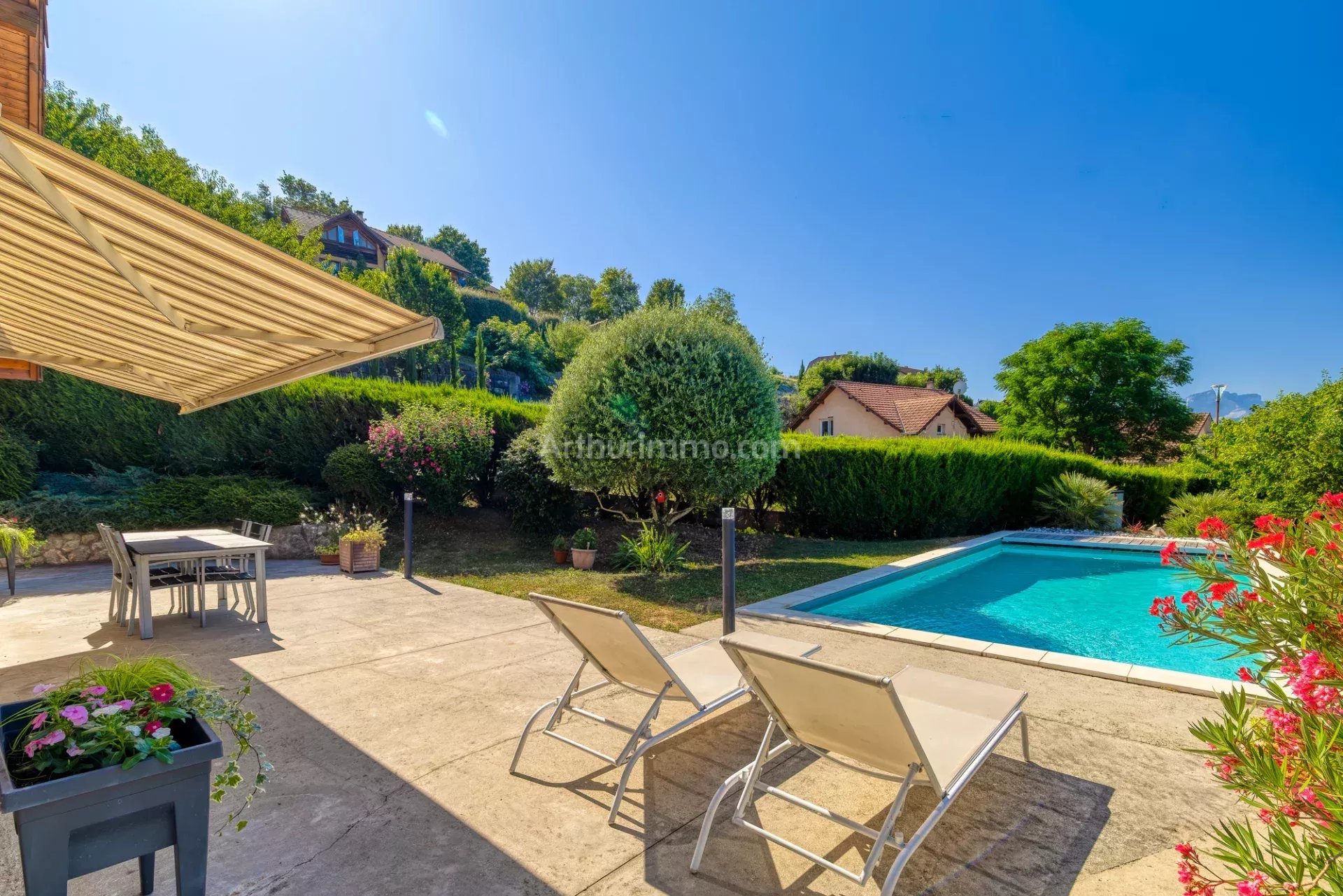 Agence immobilière de 