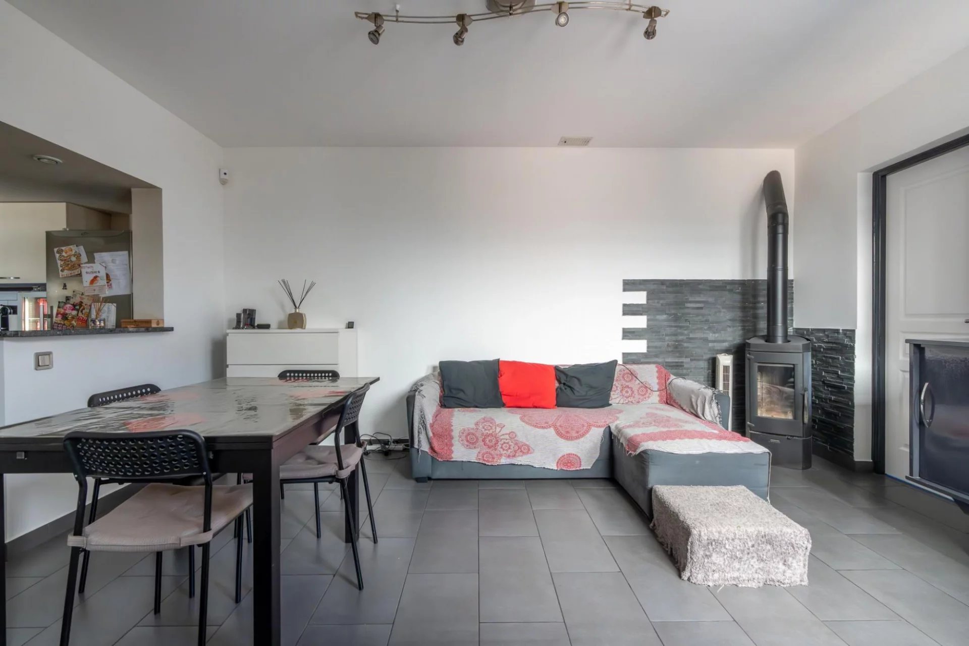 MAISON 90 m² avec 3 chambres / Jardin et 3 stationnements