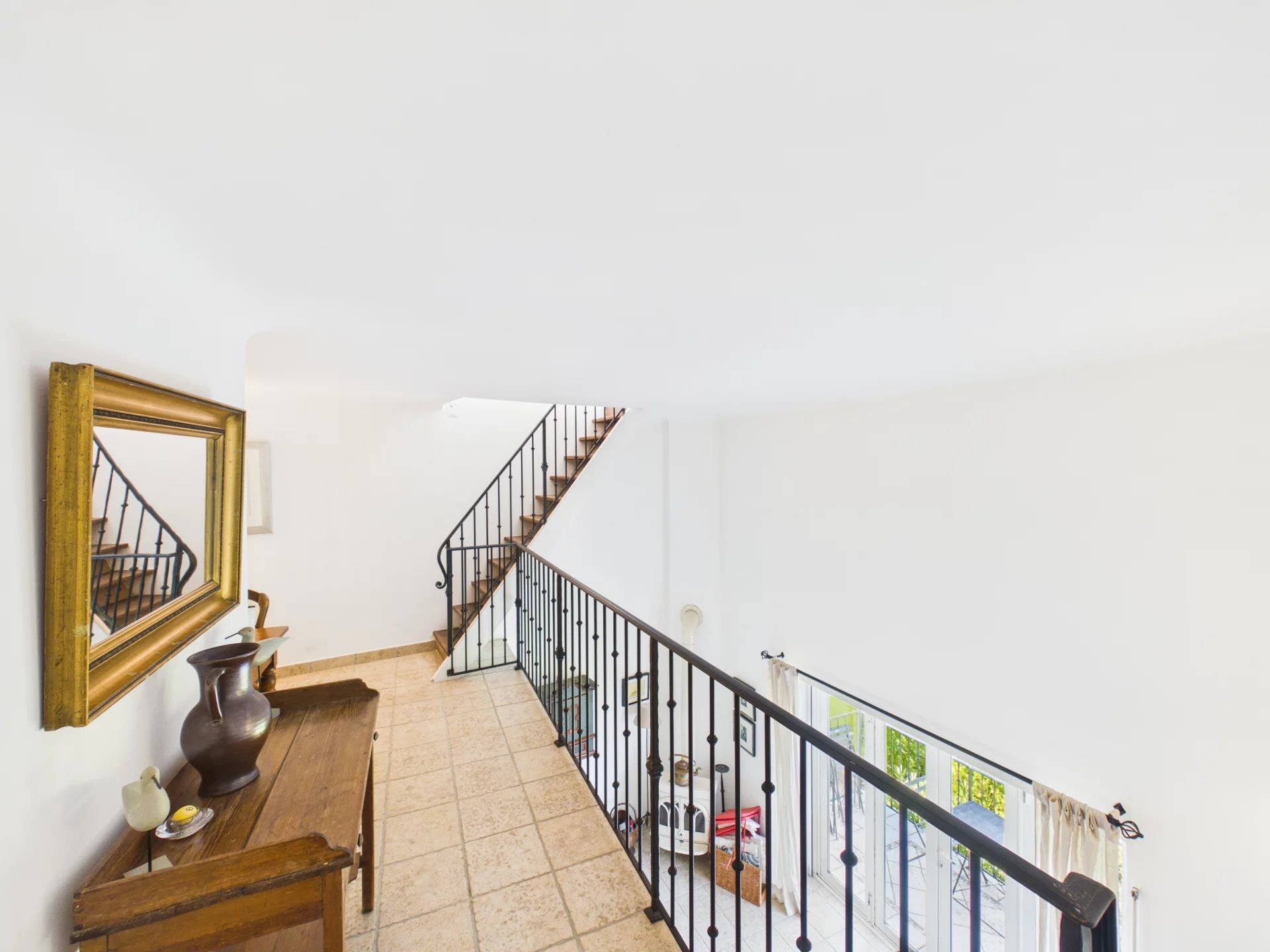 Charming village house with terraces and view - Montauroux