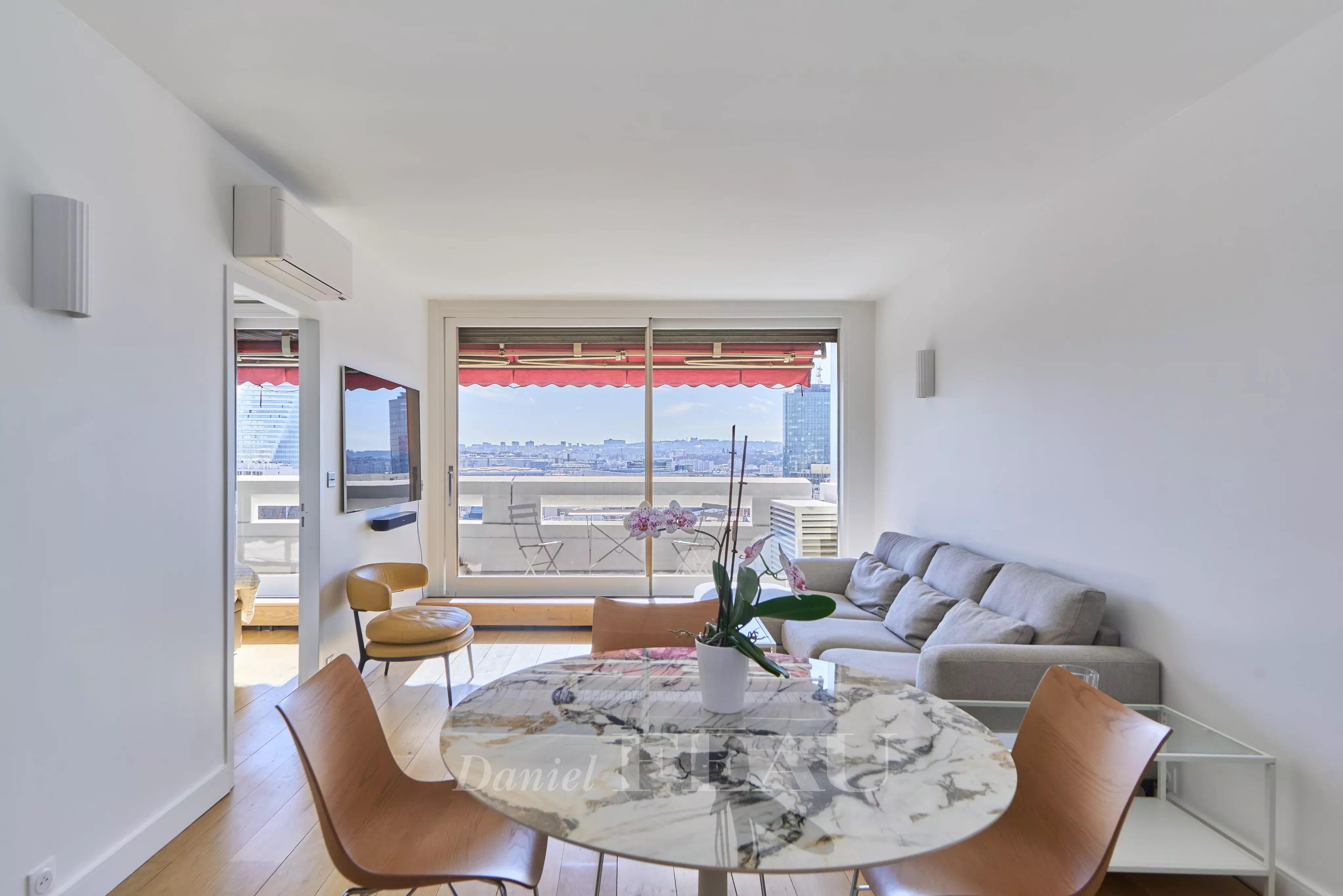 Sale Apartment Paris 15th