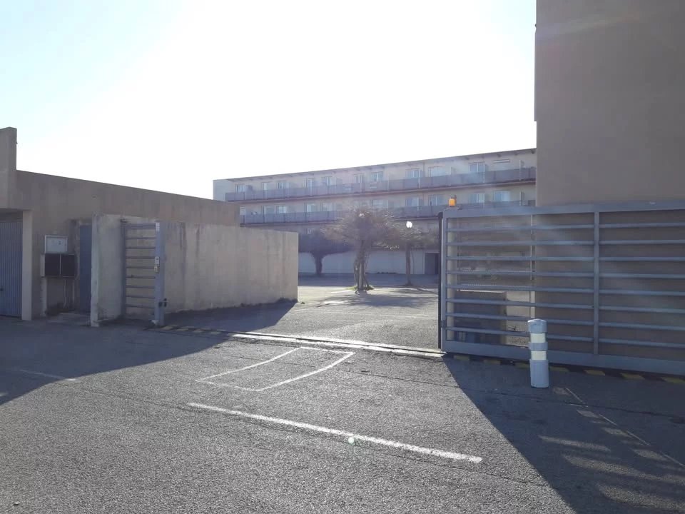Location Parking - Valbonne