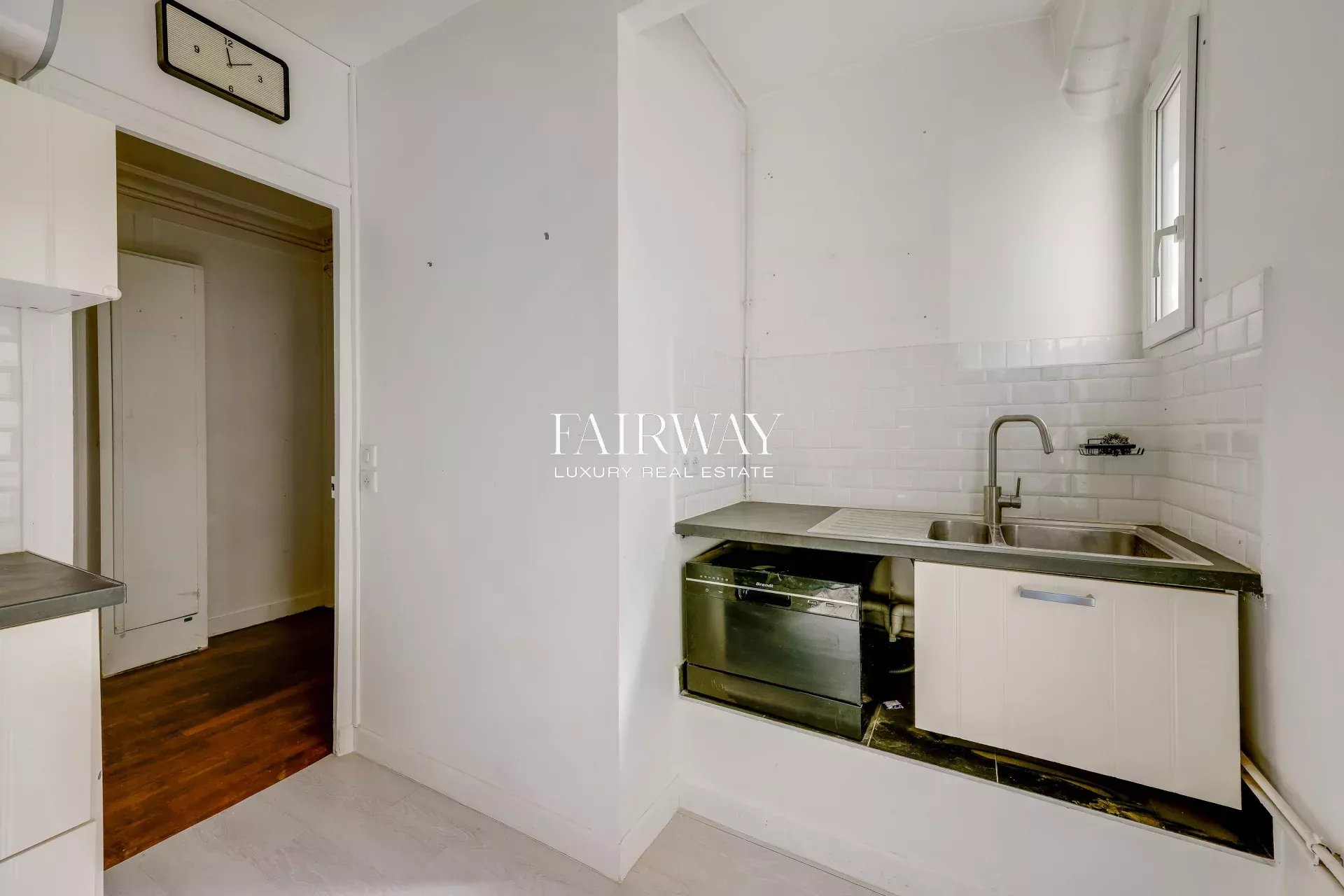 Élégant deux pièces 3è étage - Rue Chanzy