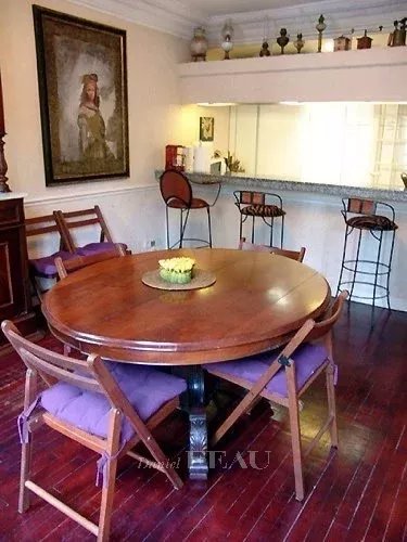 Dining room Wooden floor Kitchen bar