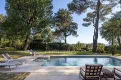 Historic 18th-Century Stone Mas for Sale in Mougins | Luxury Villa — photo 3 of 14