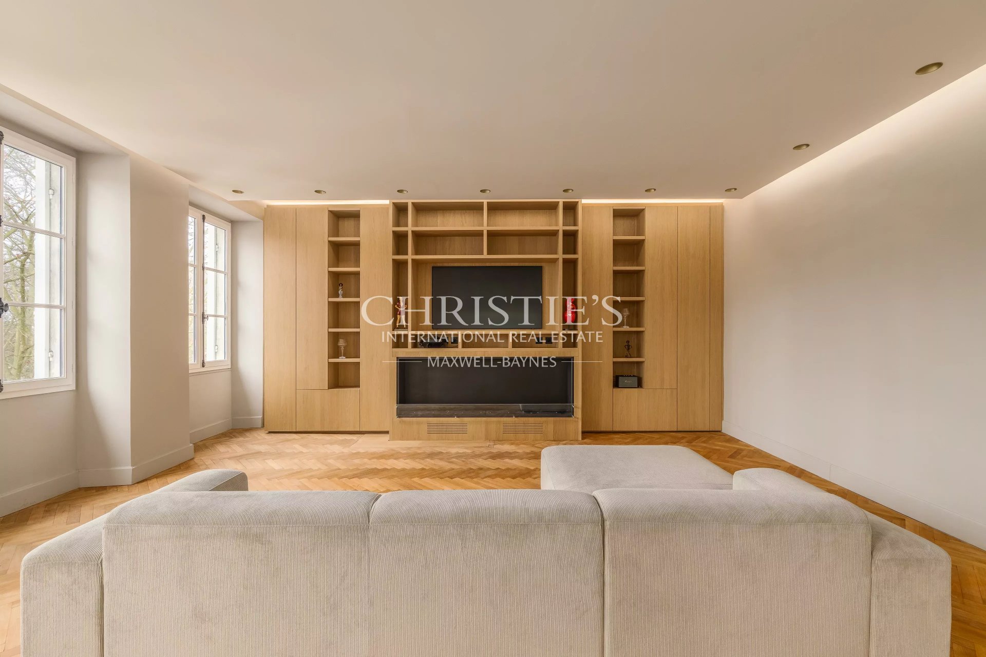 2 Bedroom Apartment/Flat's Image 3
