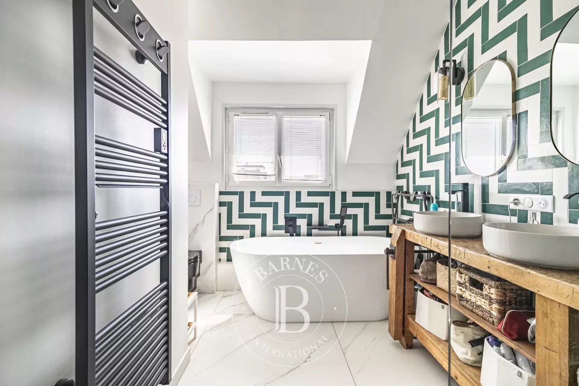 Paris  - Apartment 3 Bedrooms - picture 13