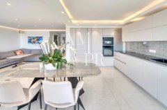 Cannes 3-room apartment panoramic sea view — photo 3 of 7