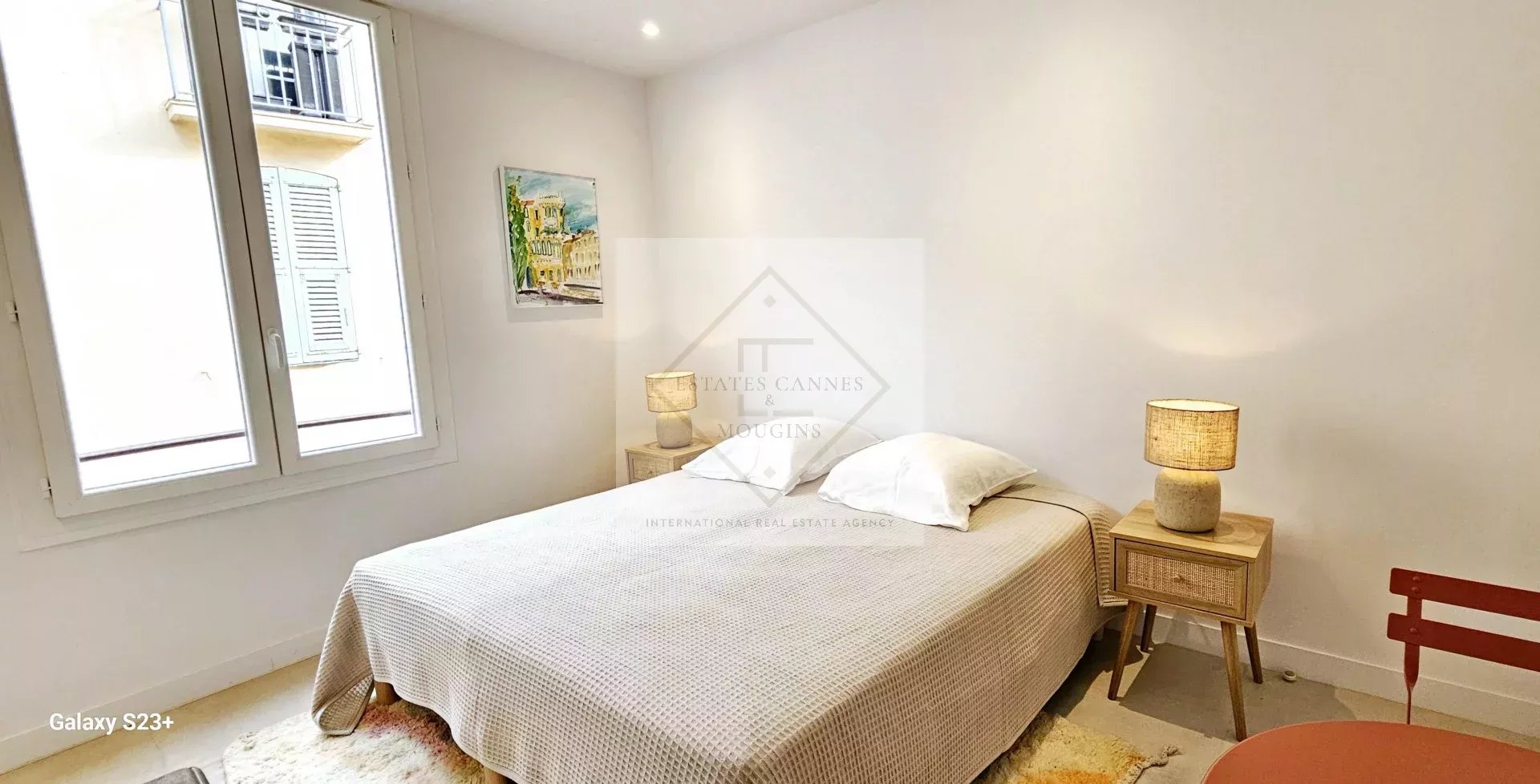 IMMEUBLE LOCATIF CLÉ EN MAIN – CENTRE-VILLE — photo 3