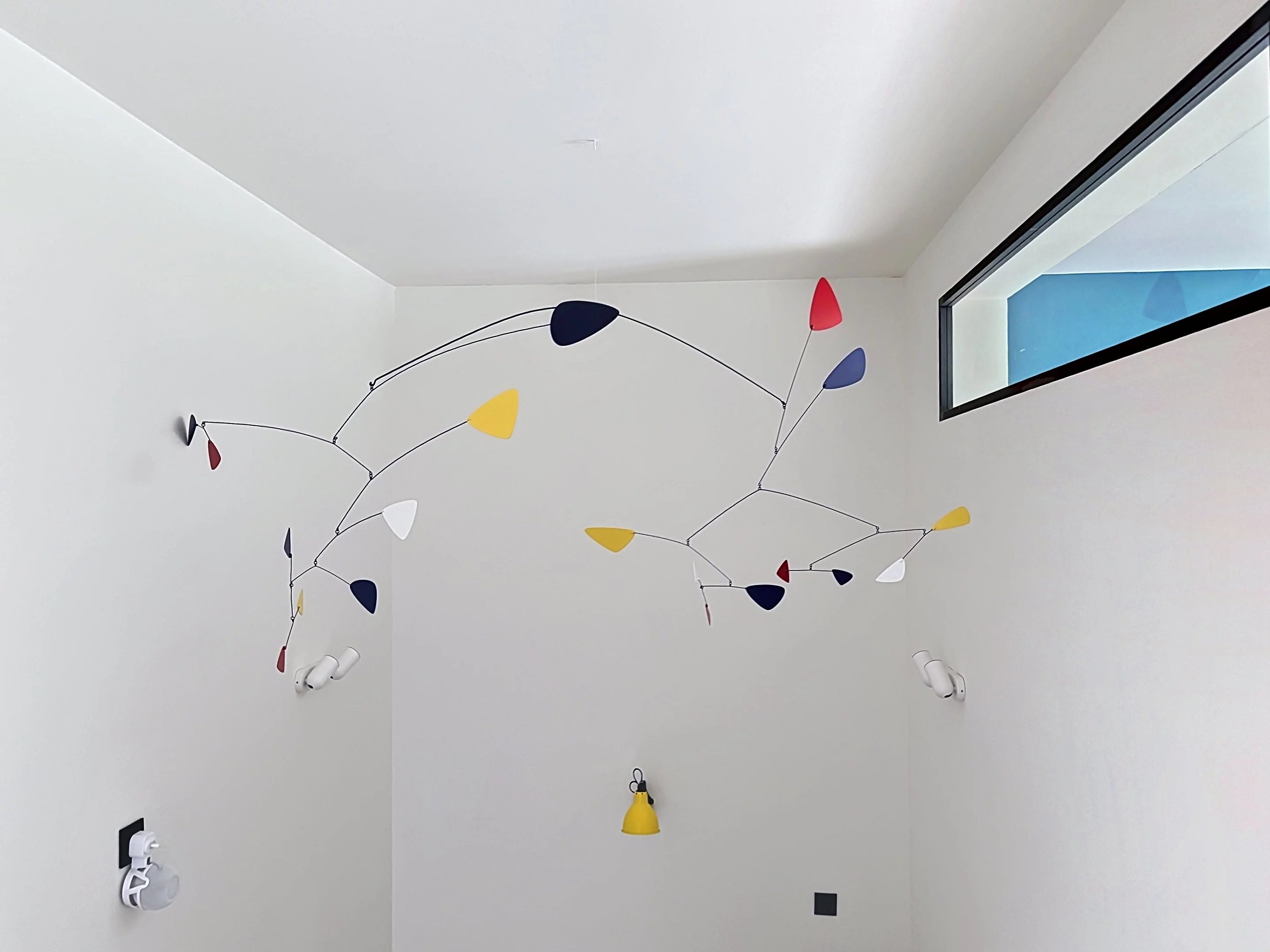 Observatory Neighborhood, a 3-facade house fully renovated on a 350m2 south-facing plot.
