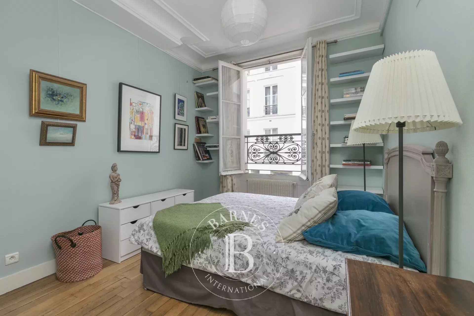 Daire Paris 8ème - picture 6