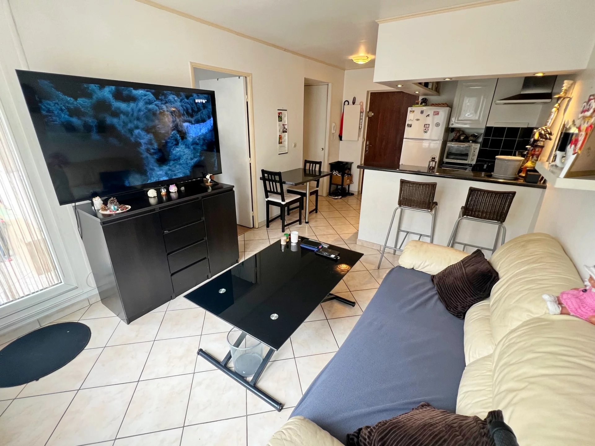 A SAISIR ! F2 - balcon - Parking