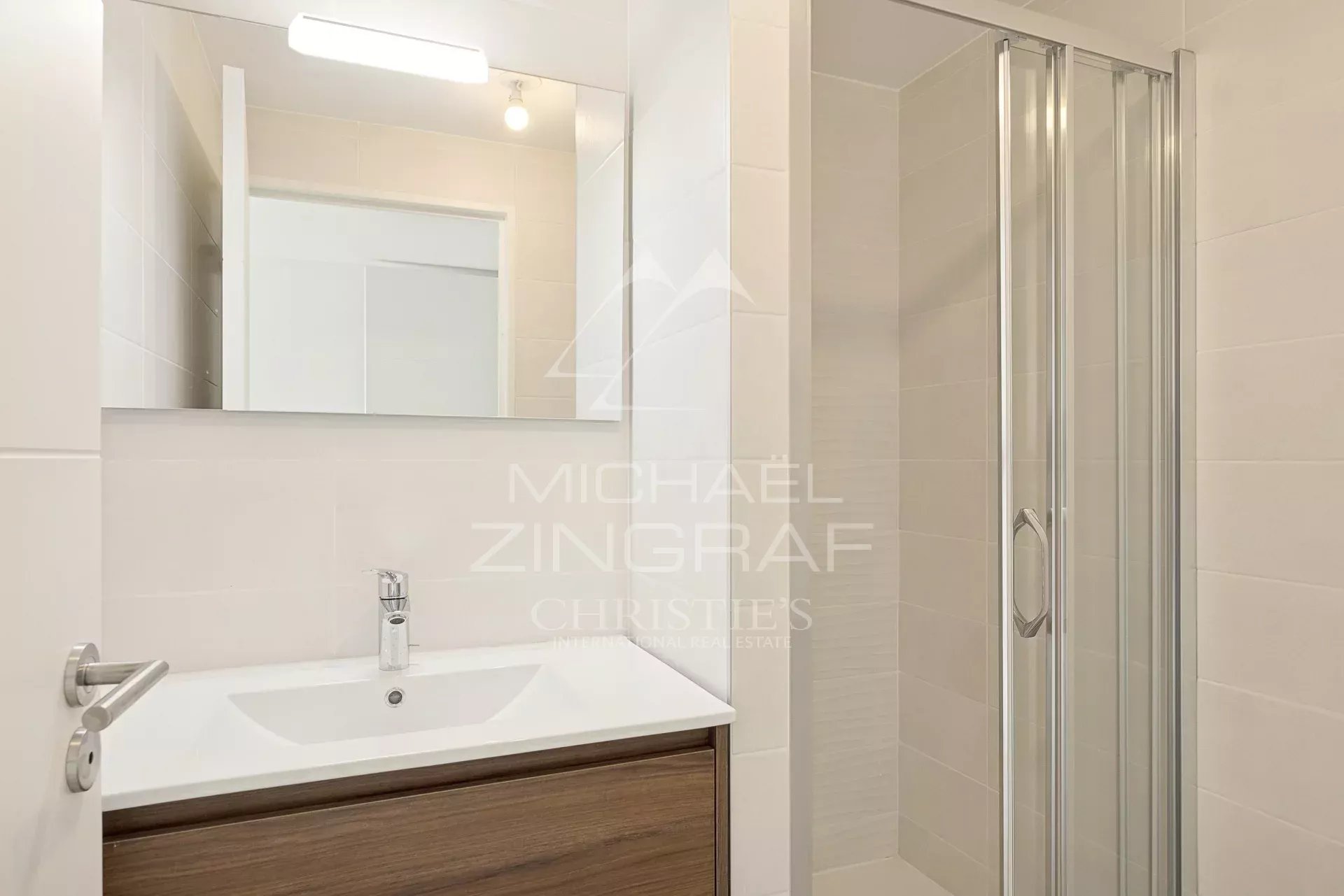 Apartment/Flat's Image 14