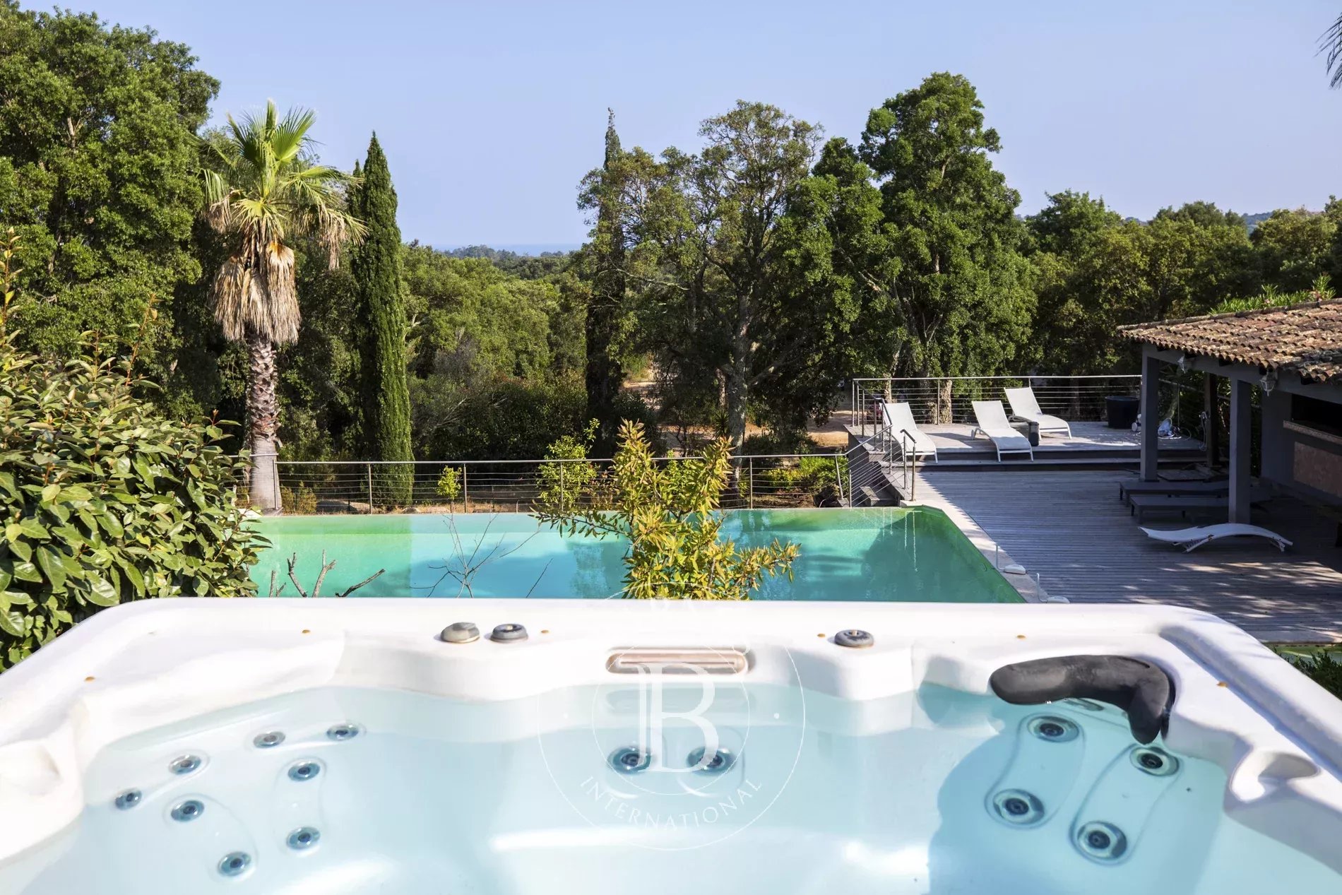 Villa Sainte-Lucie-de-Porto-Vecchio  -  ref 3393392 (picture 3)