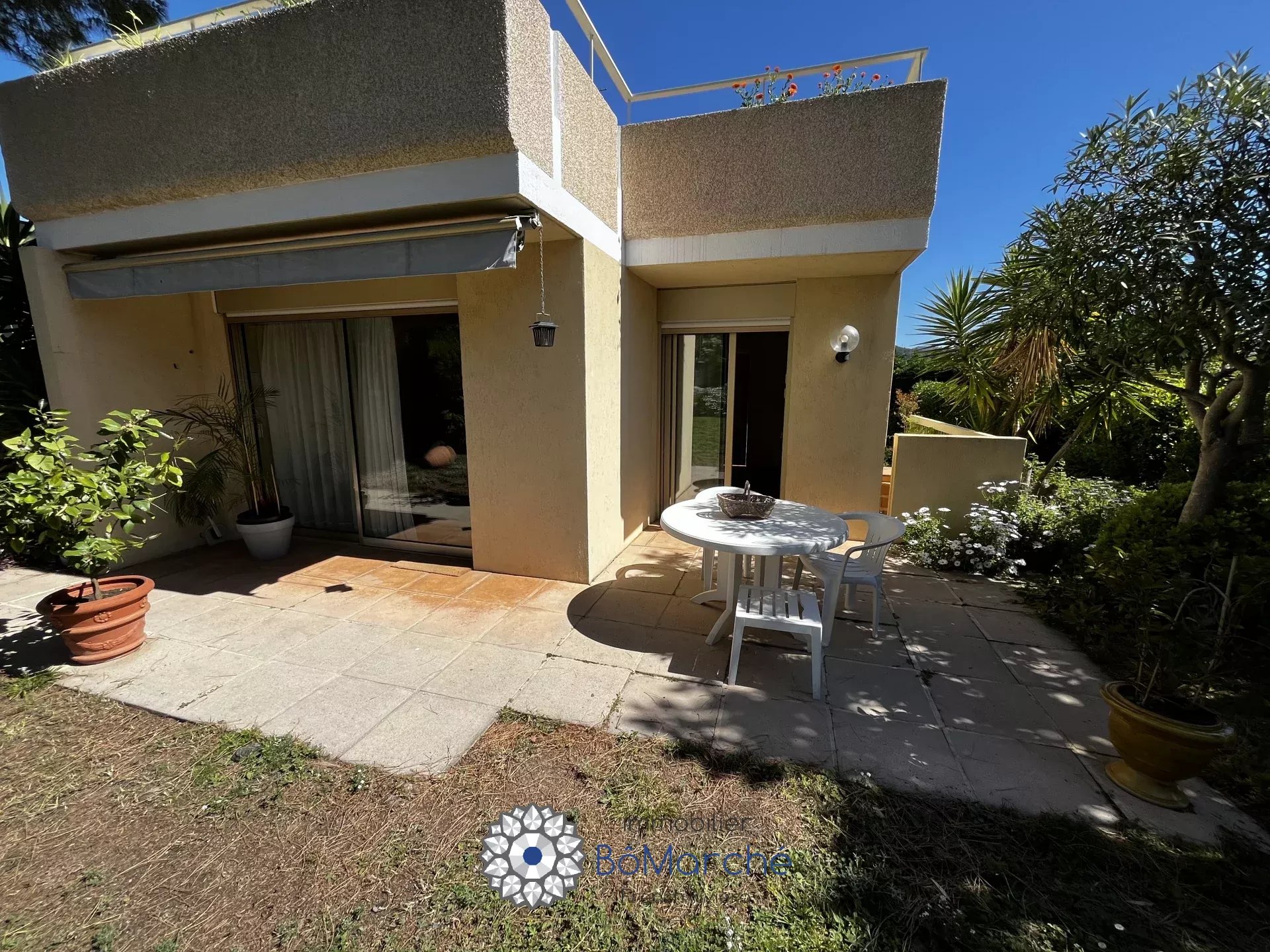 Agence immobilière de 