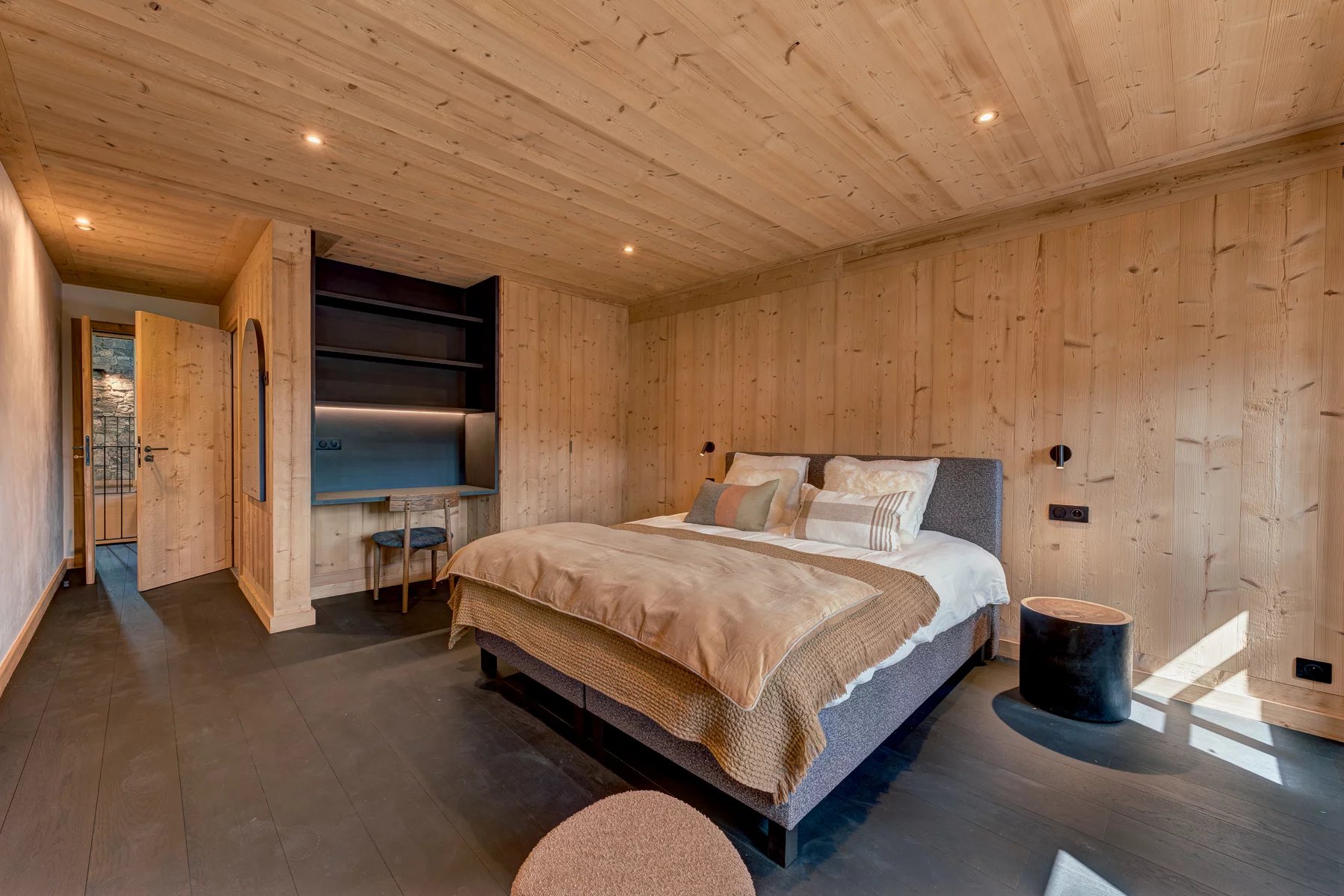 Photo of LA COTE D'ARBROZ - 6 bedroom chalet