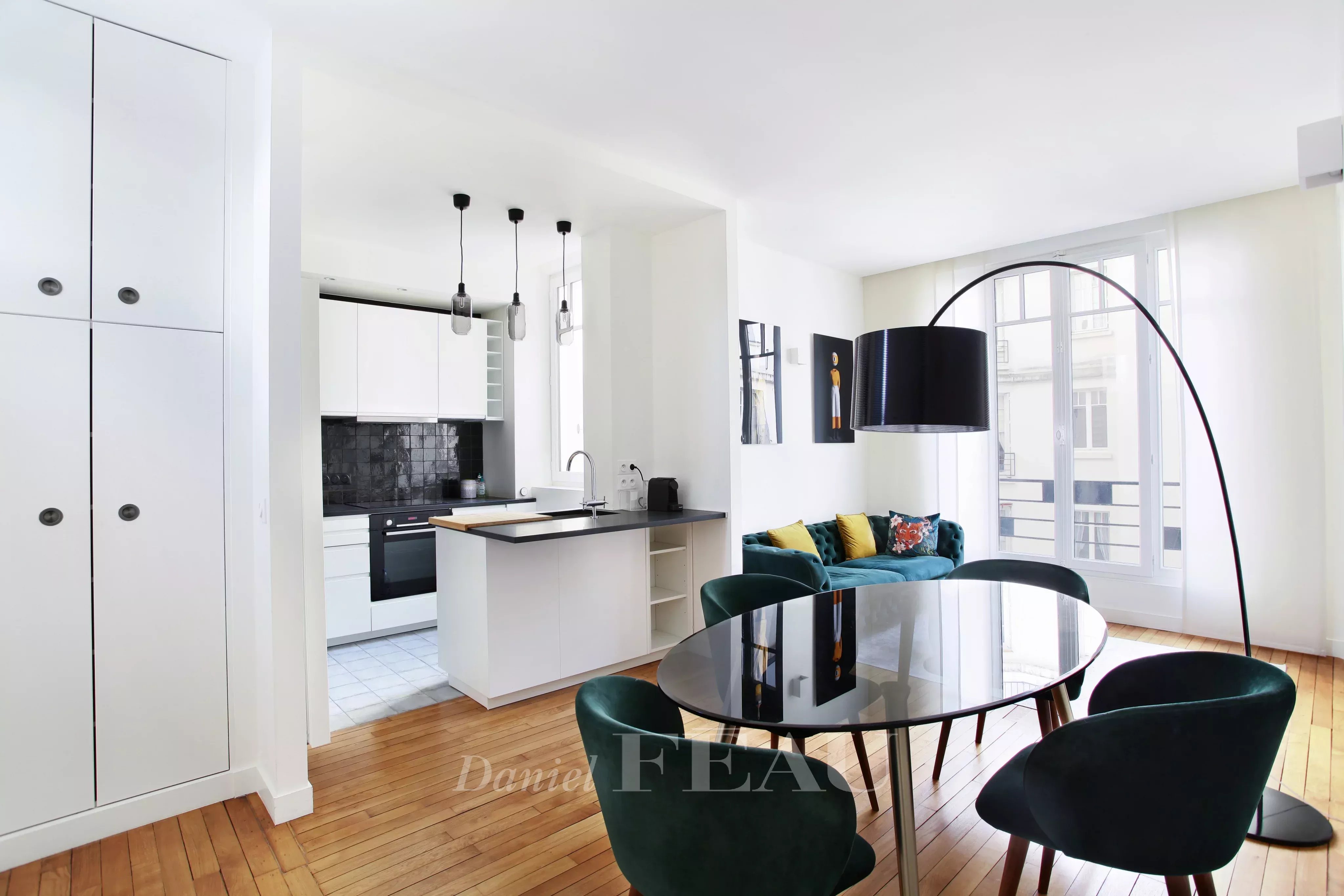 Paris 7th District – A furnished 3-room apartment