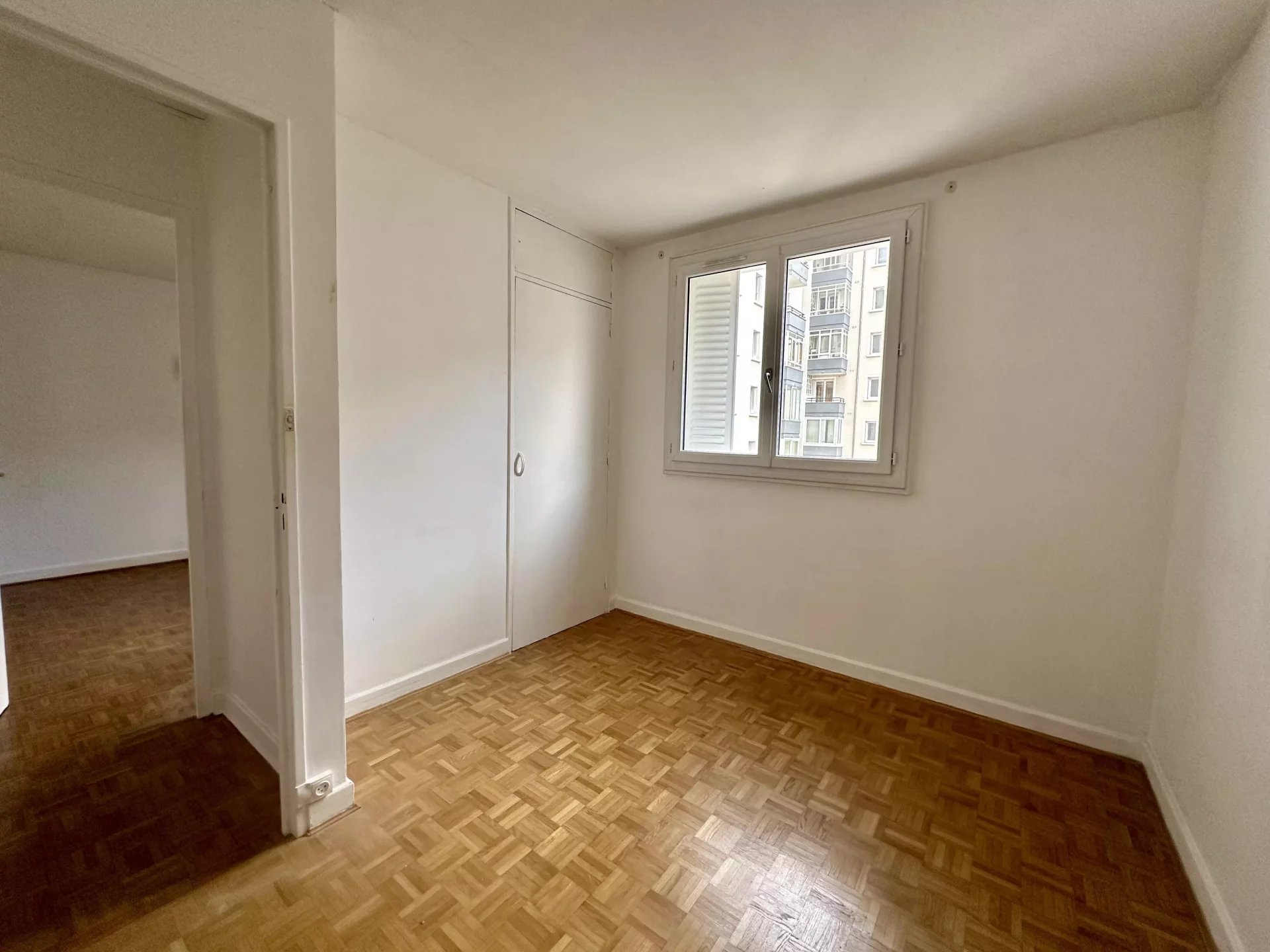 86458015 Vente Lyon 8ème