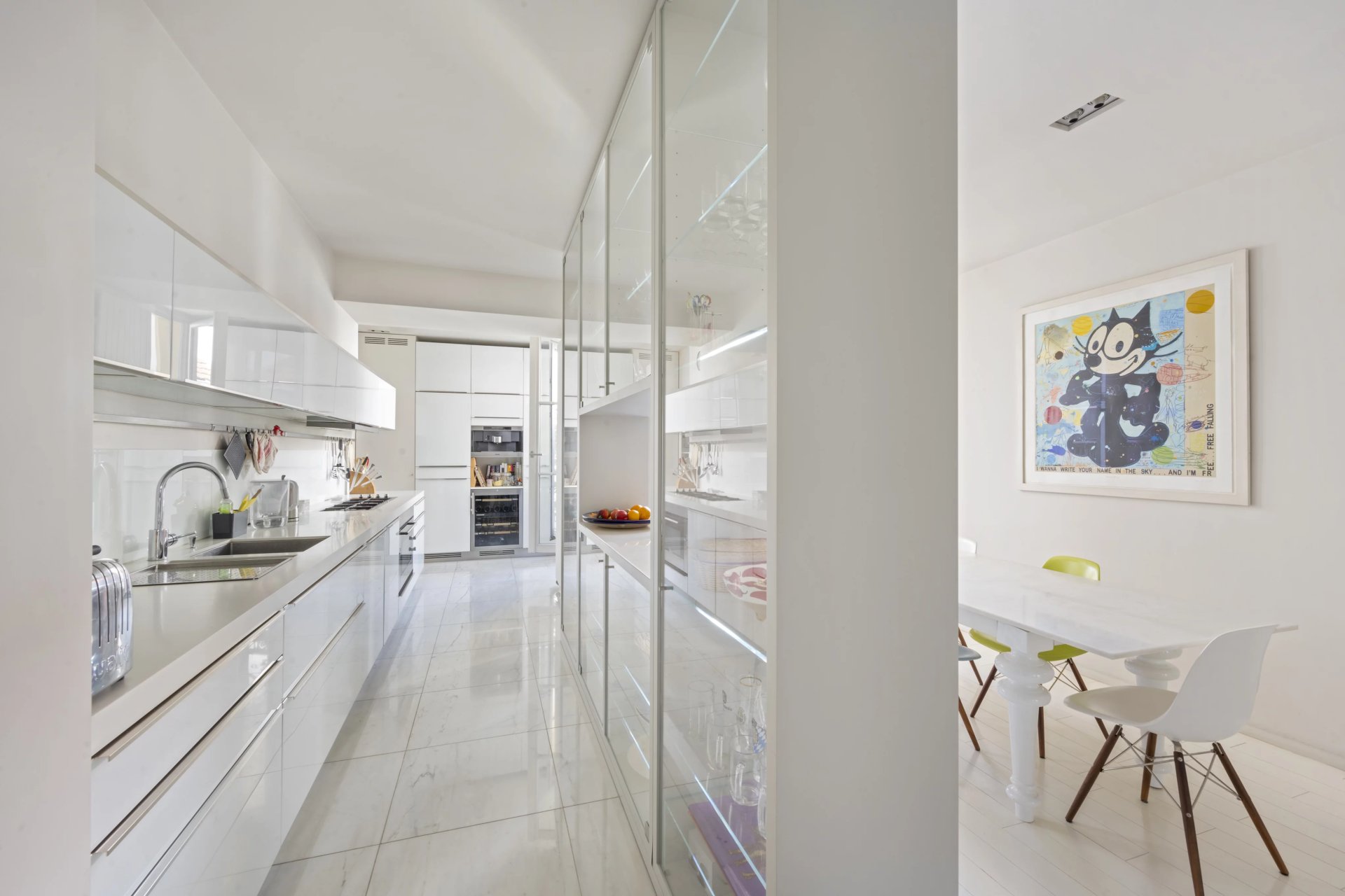 2 Bedroom Apartment/Flat's Image 4
