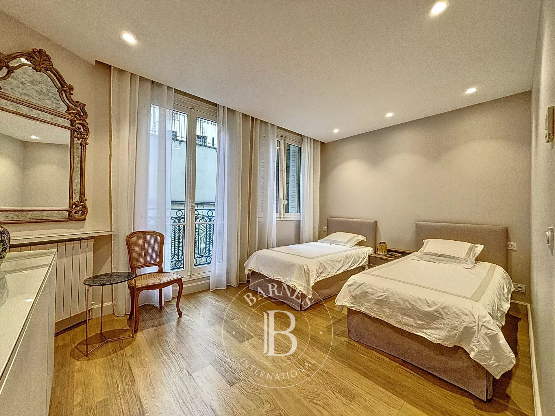 Daire Paris 16ème - picture 10