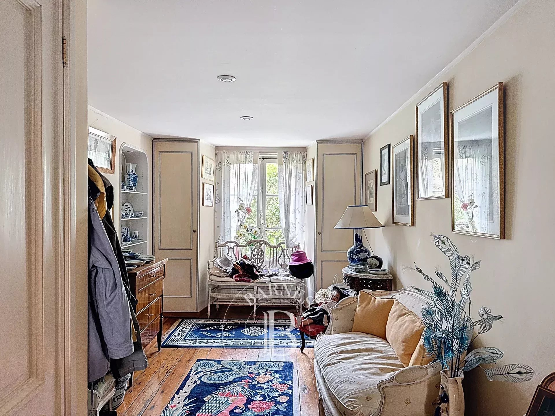 Quartier Châtelain, magnifique maison de maître à rénover