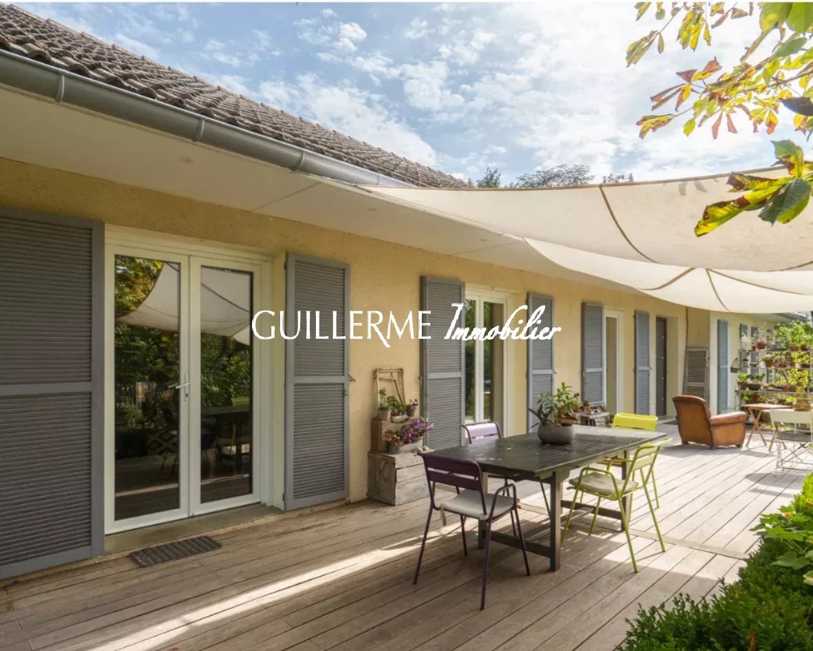 Agence immobilière de 