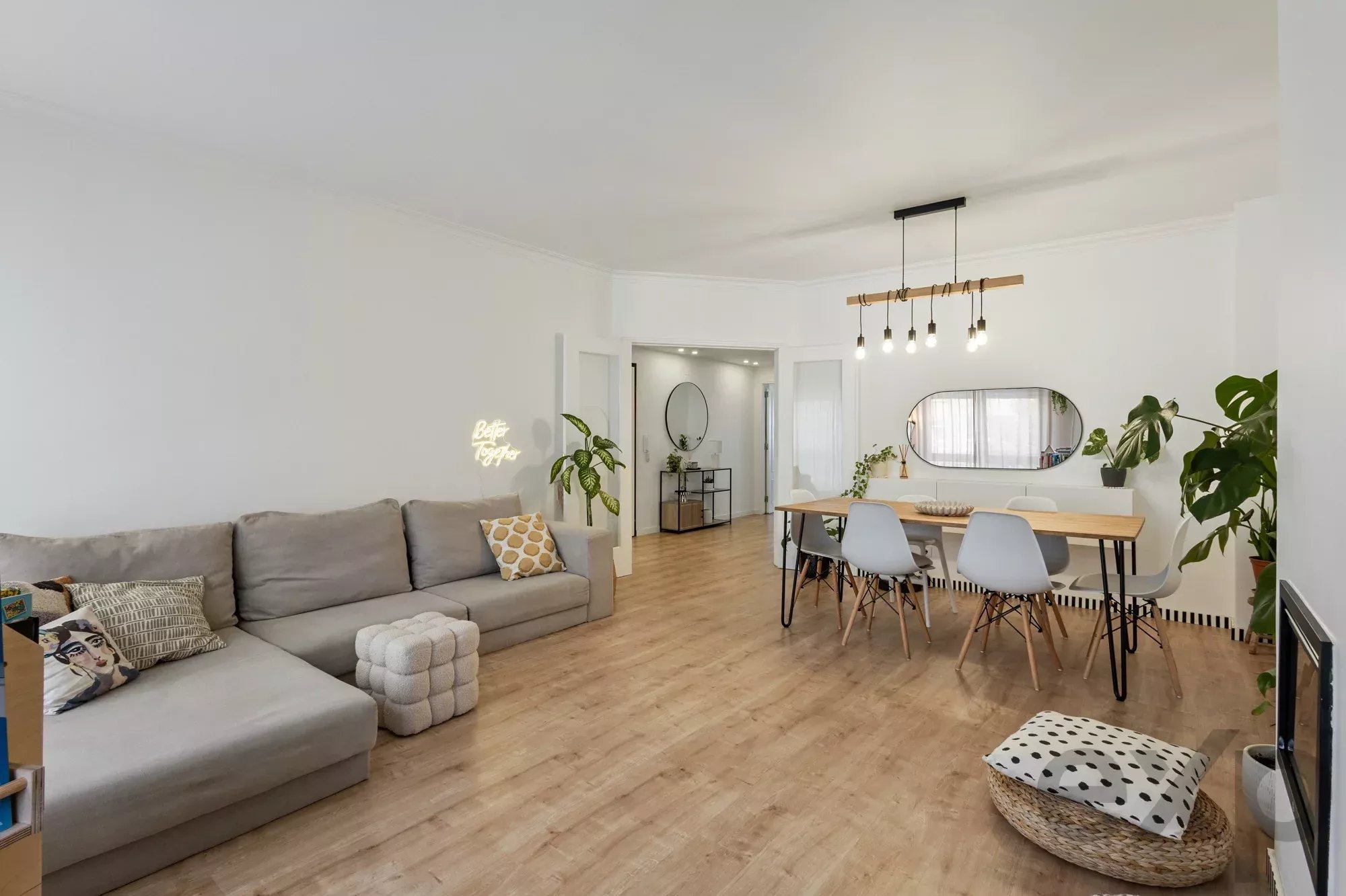 Excelente T2 Remodelado 87088531 image 4